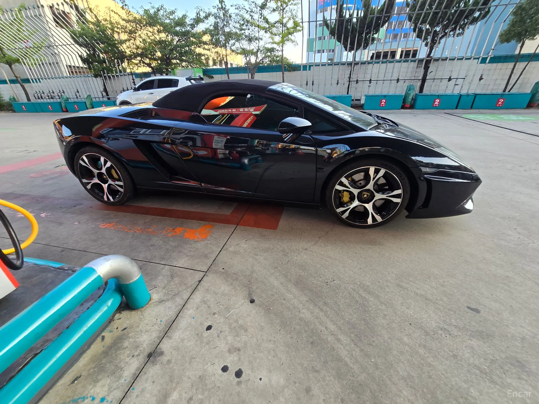 Lamborghini GALLARDO превью 3