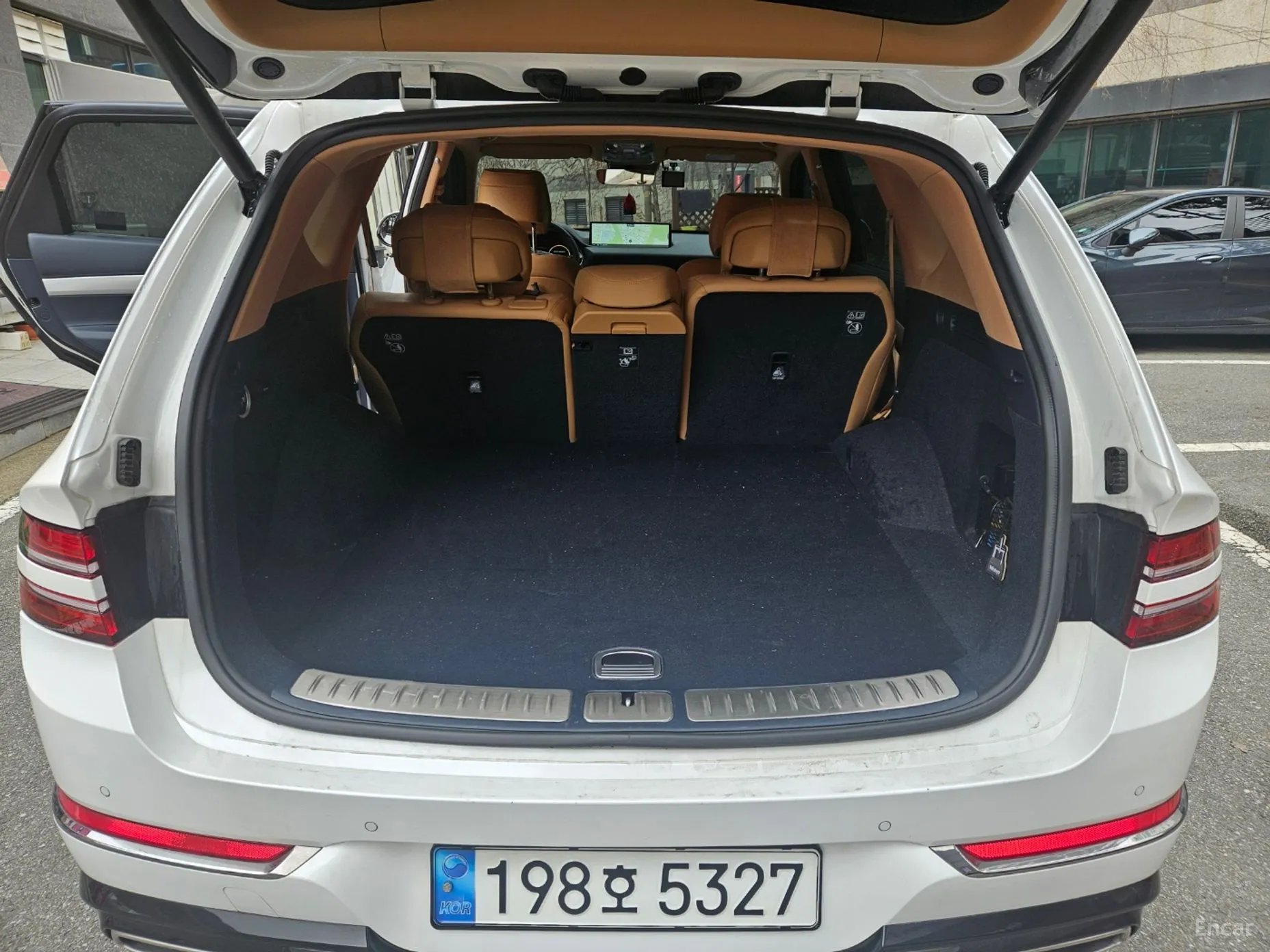 Genesis GV80 превью 13