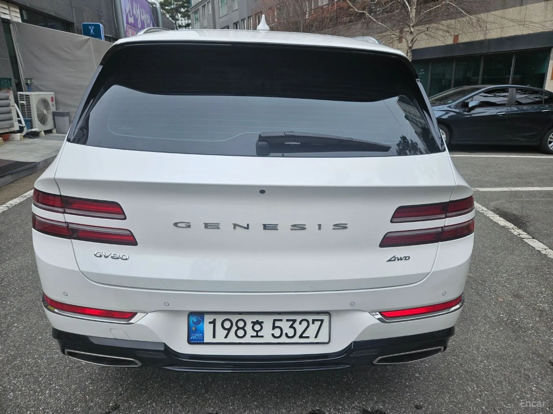 Genesis GV80 превью 8