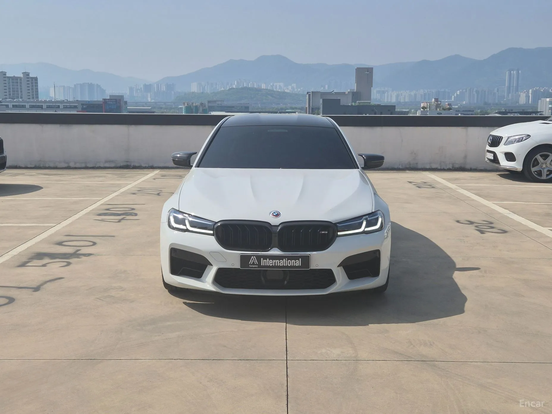 BMW M5 (F90)