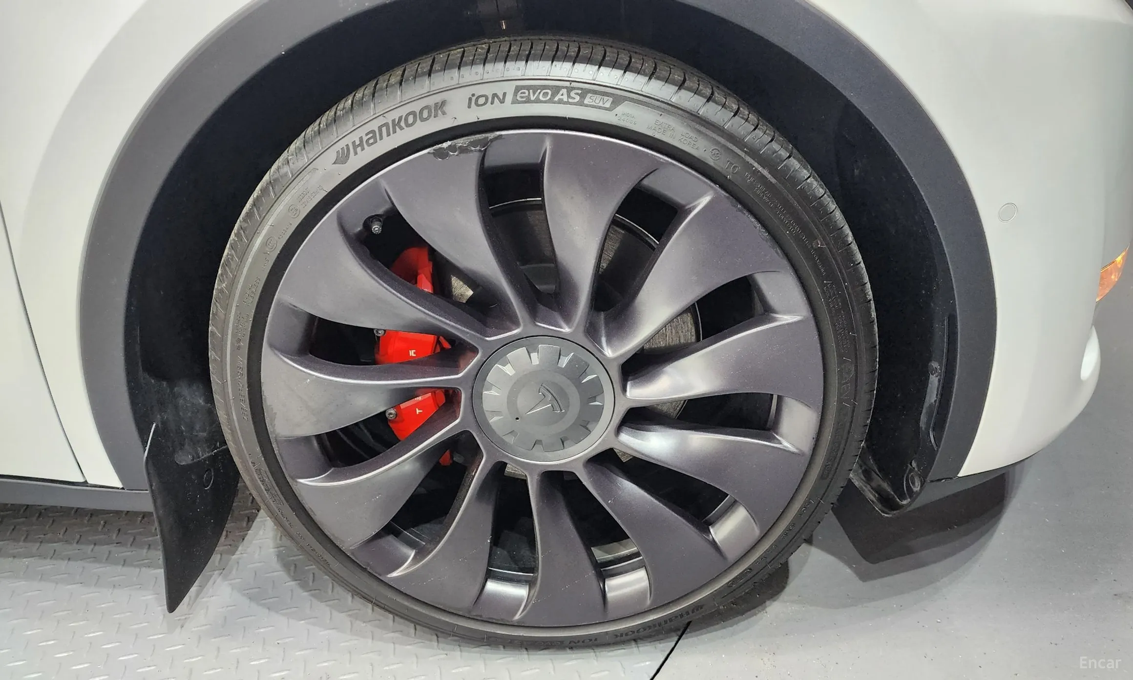 Tesla Model Y превью 5