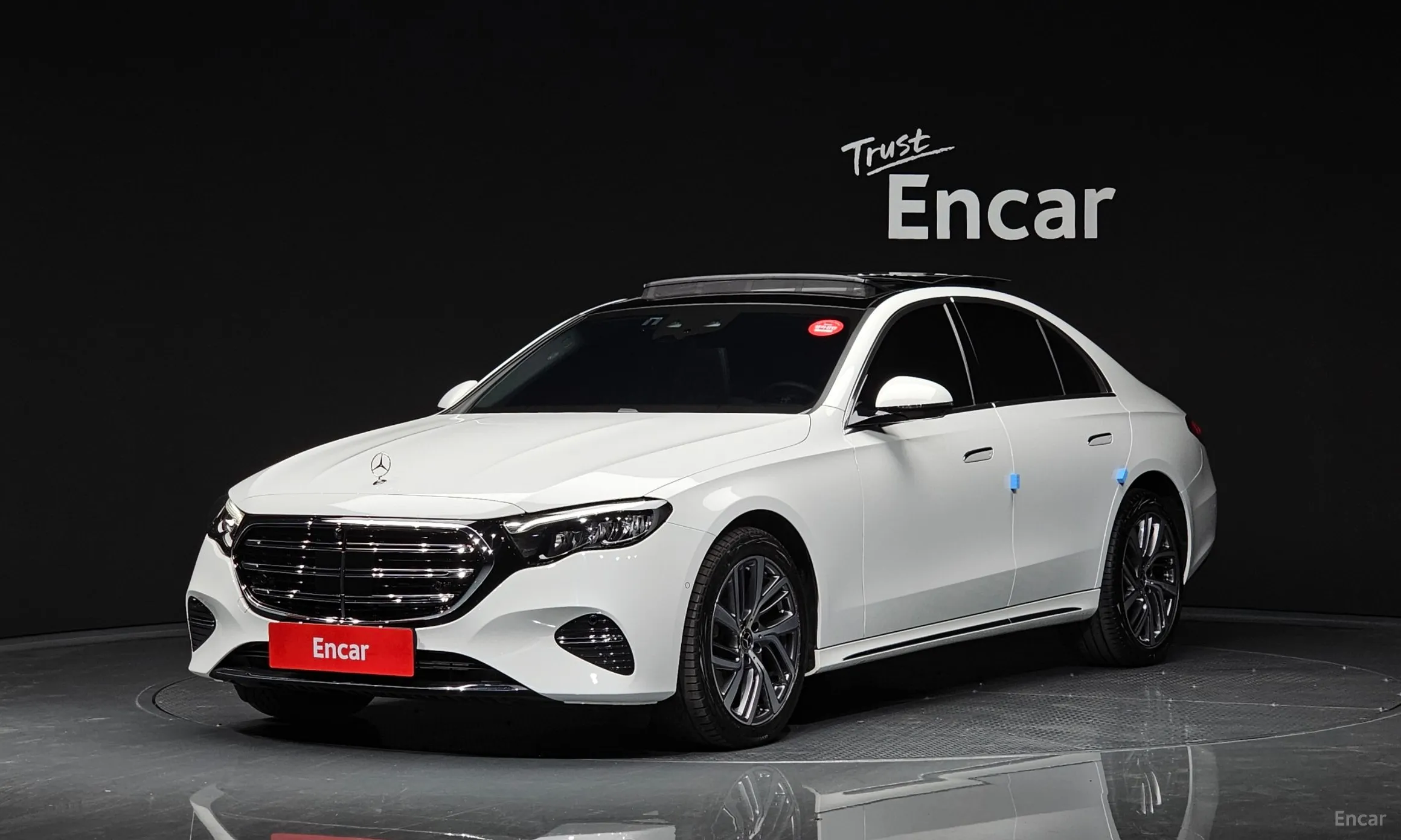 E-Class W214