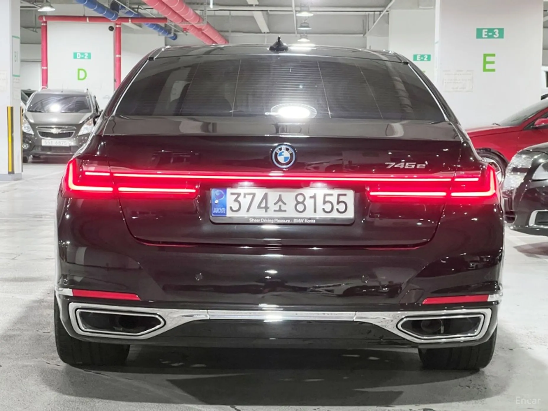 BMW 7 Series (G11) превью 2