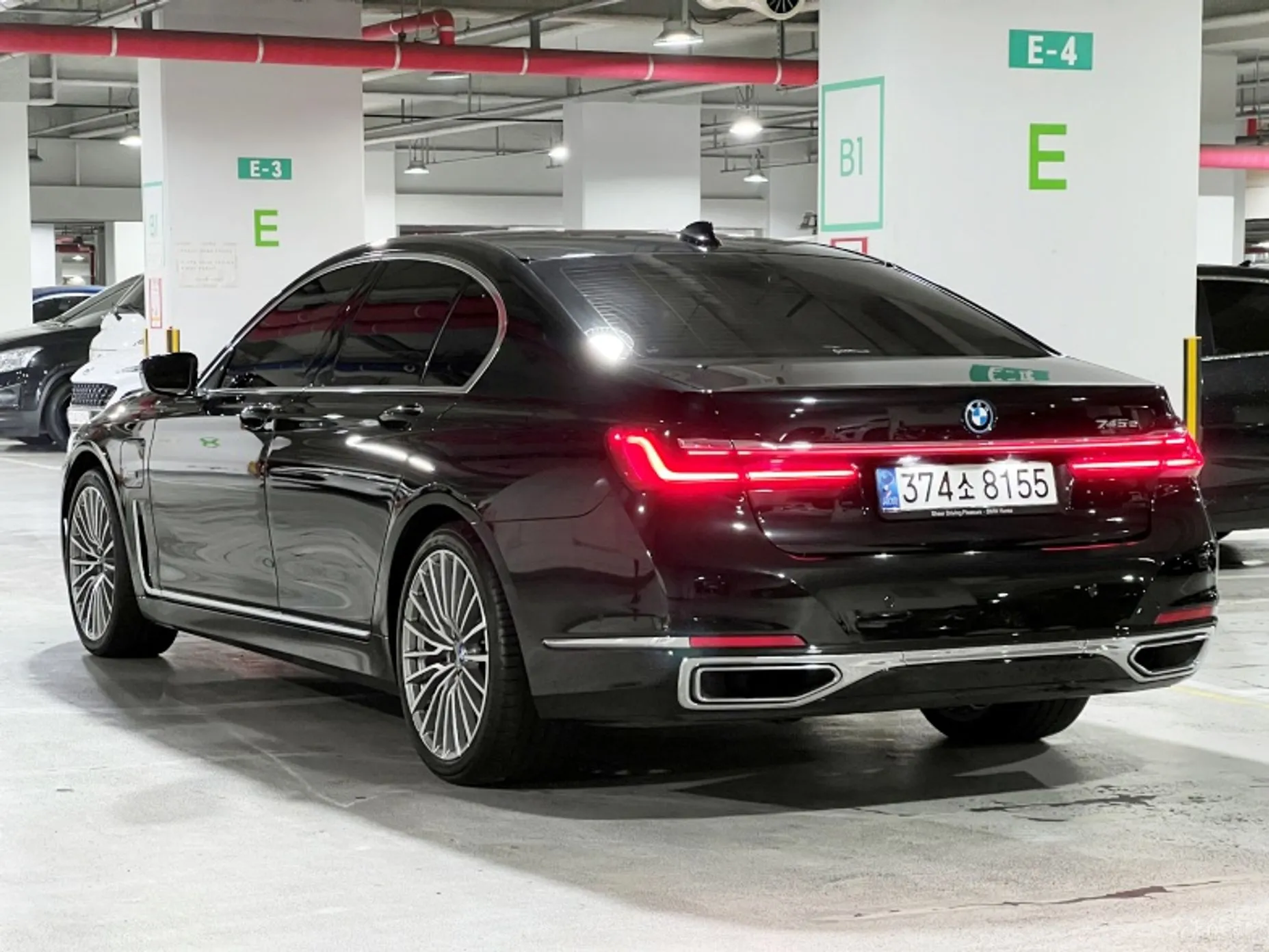 BMW 7 Series (G11) превью 3