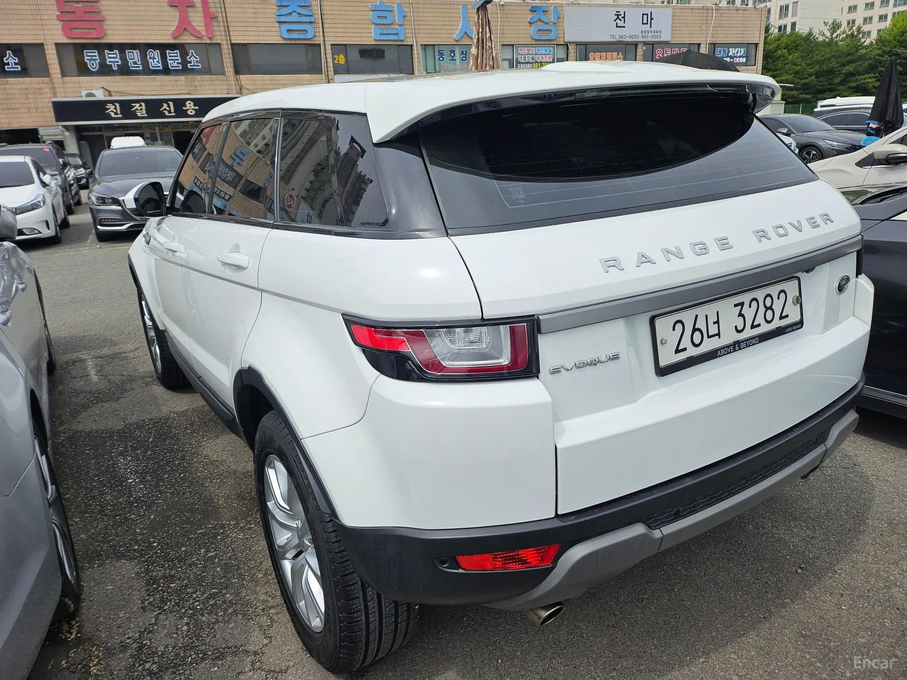 Land Rover Range Rover Evoque превью 3