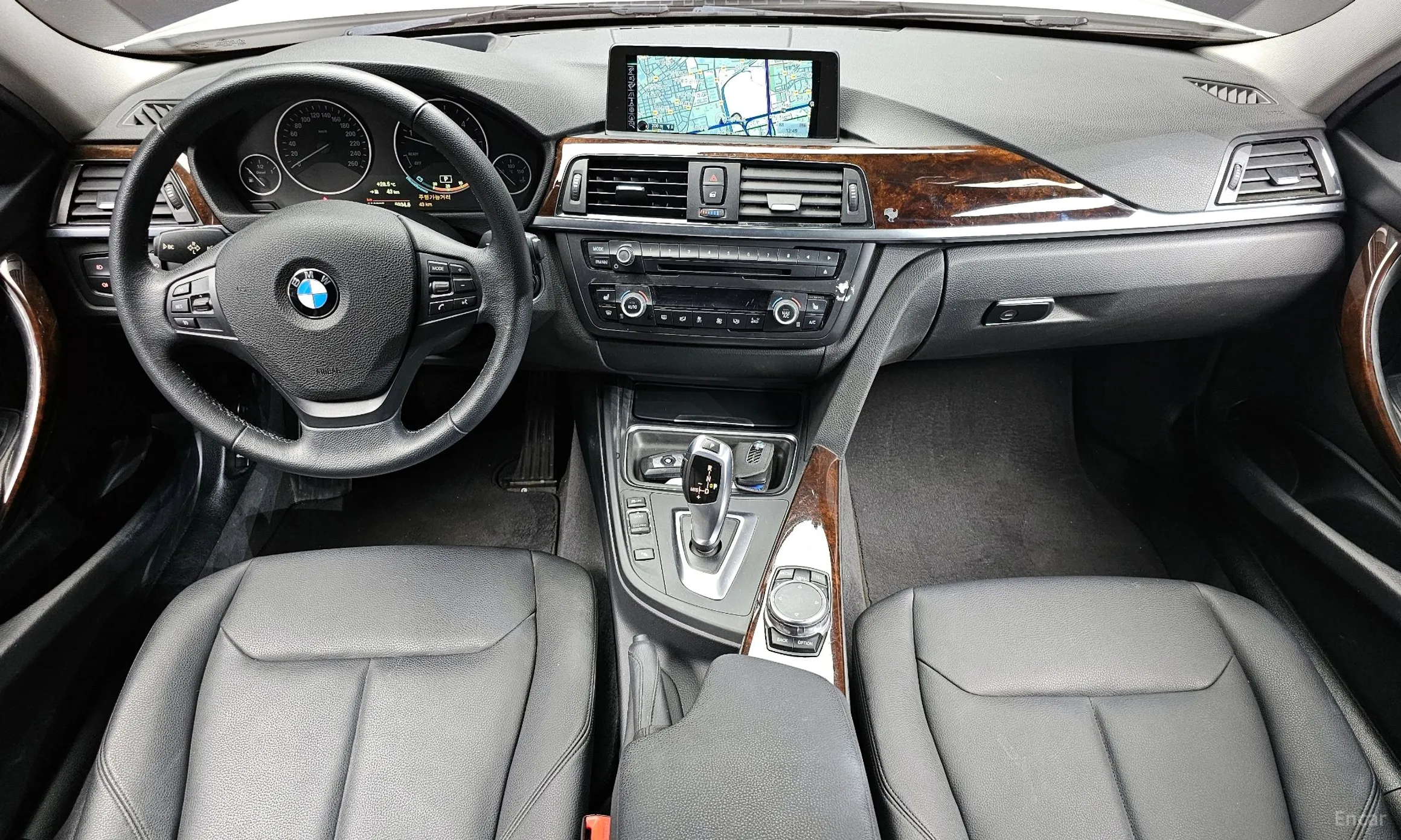BMW 3 Series (F30) превью 4