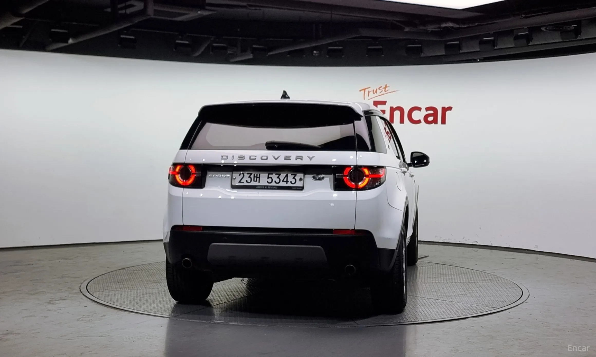 Land Rover Discovery Sports превью 3