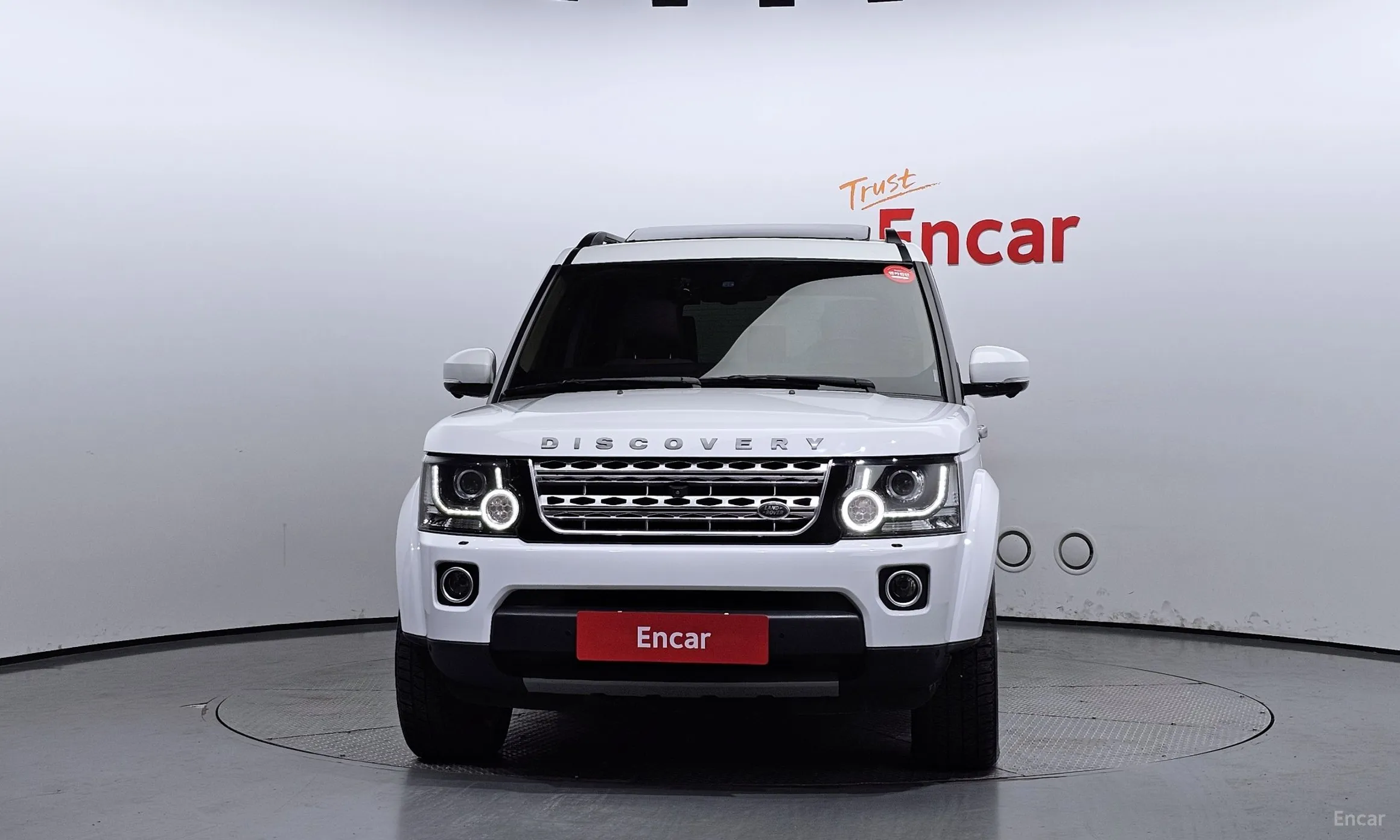 Land Rover Discovery 4 превью 2