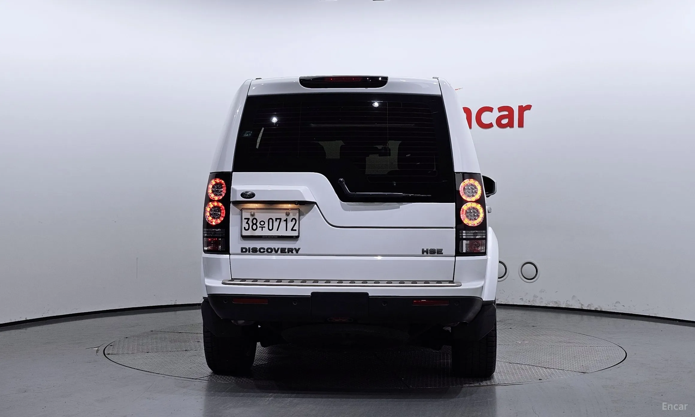 Land Rover Discovery 4 превью 3