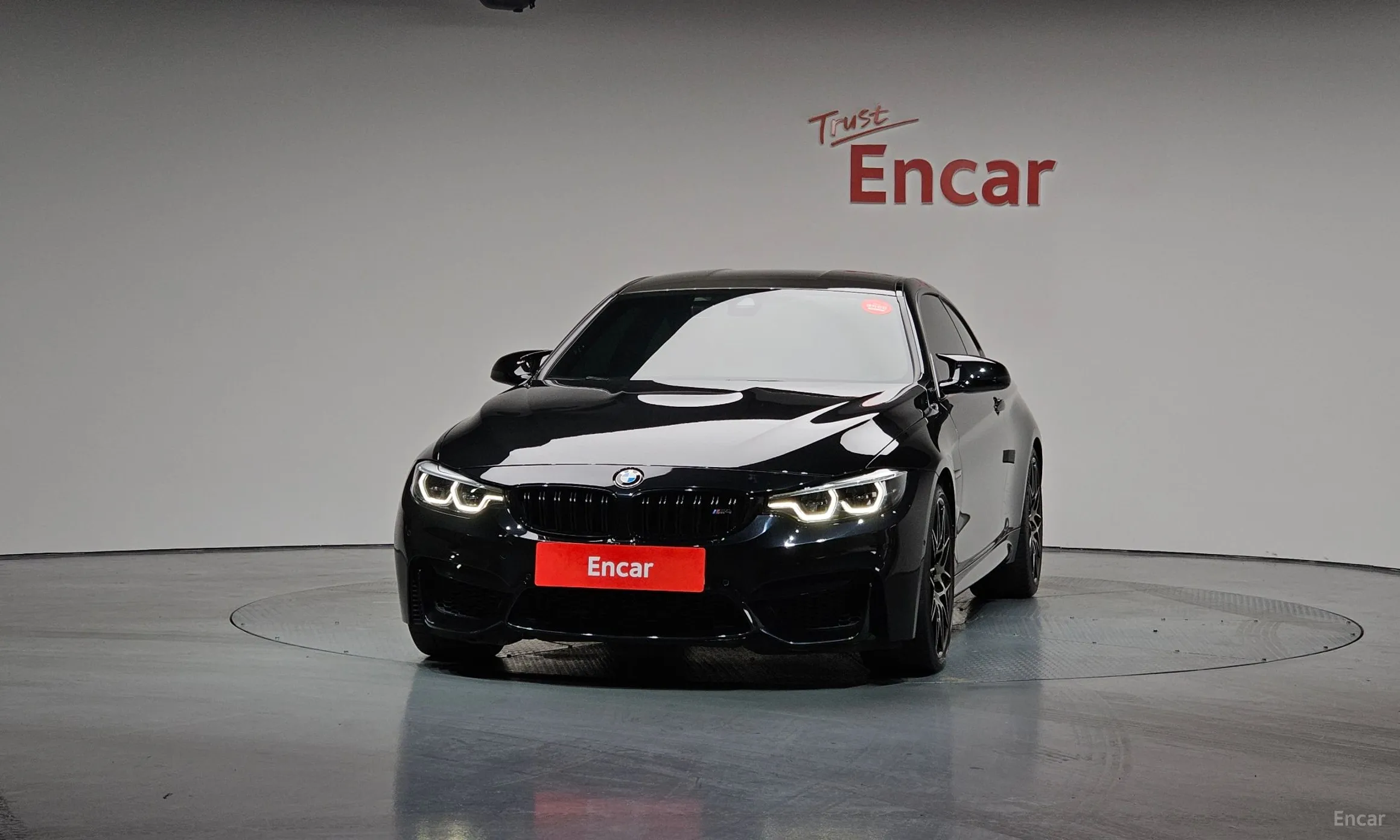 BMW M4 (F82)