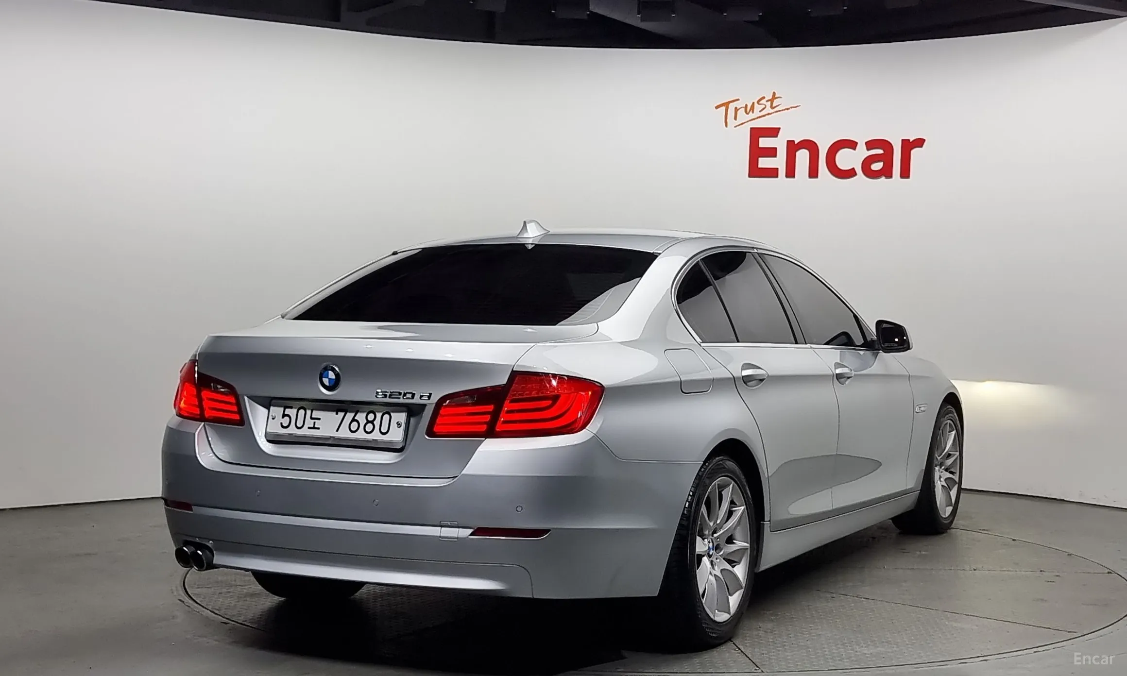 BMW 5 Series (F10) превью 2