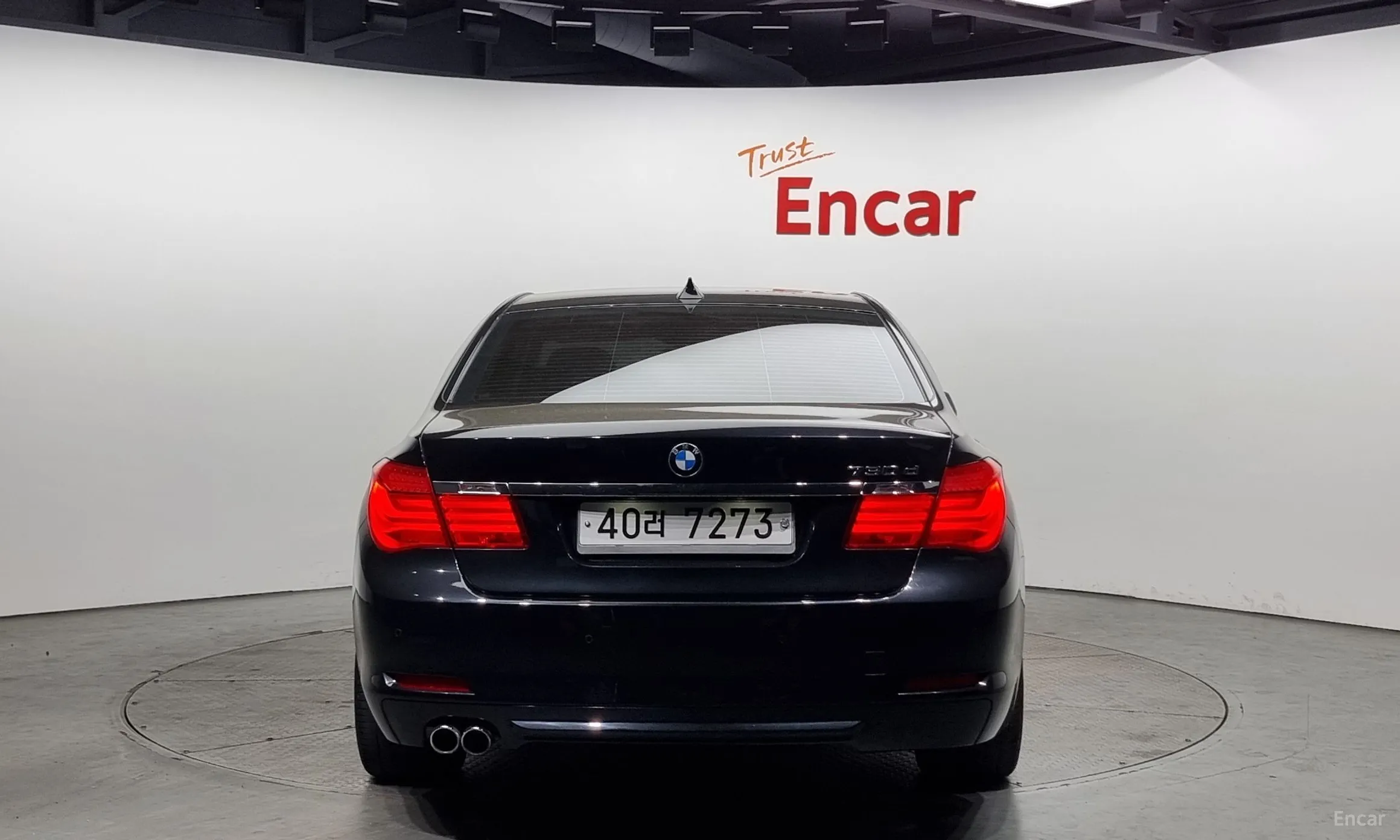 BMW 7 Series (F01) превью 3