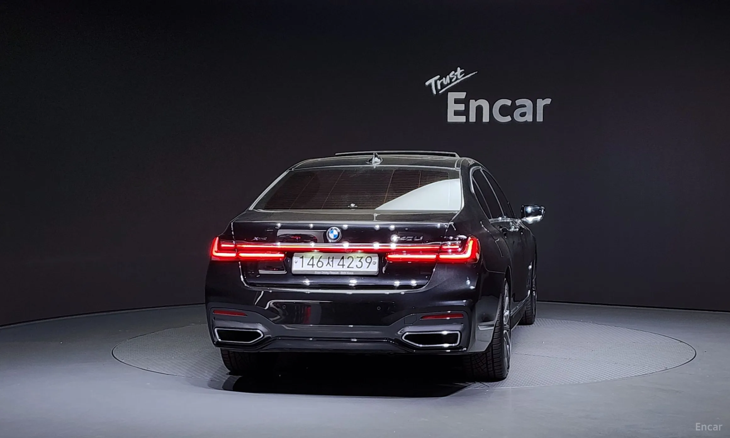 BMW 7 Series (G11) превью 3