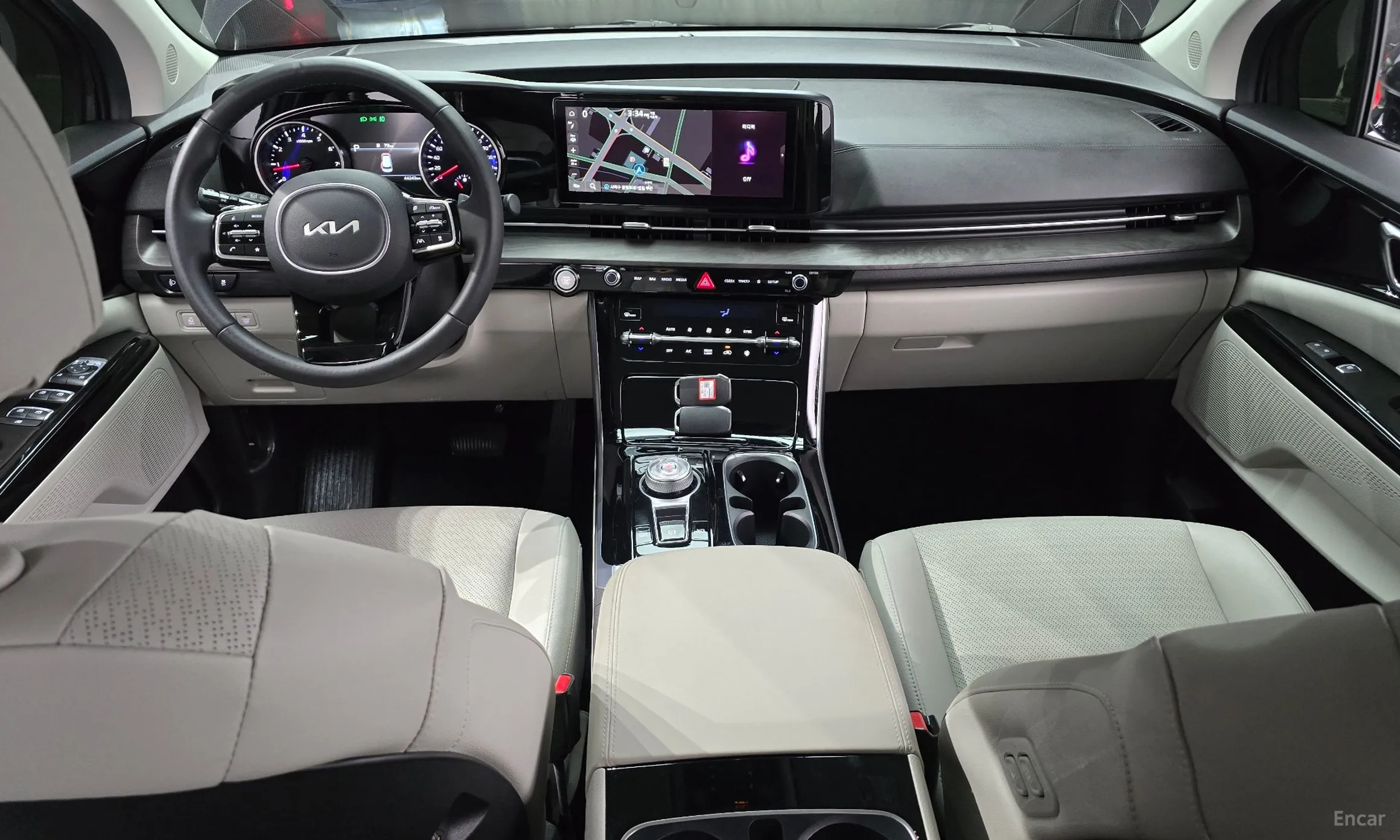 Kia Carnival Gen 4 превью 4