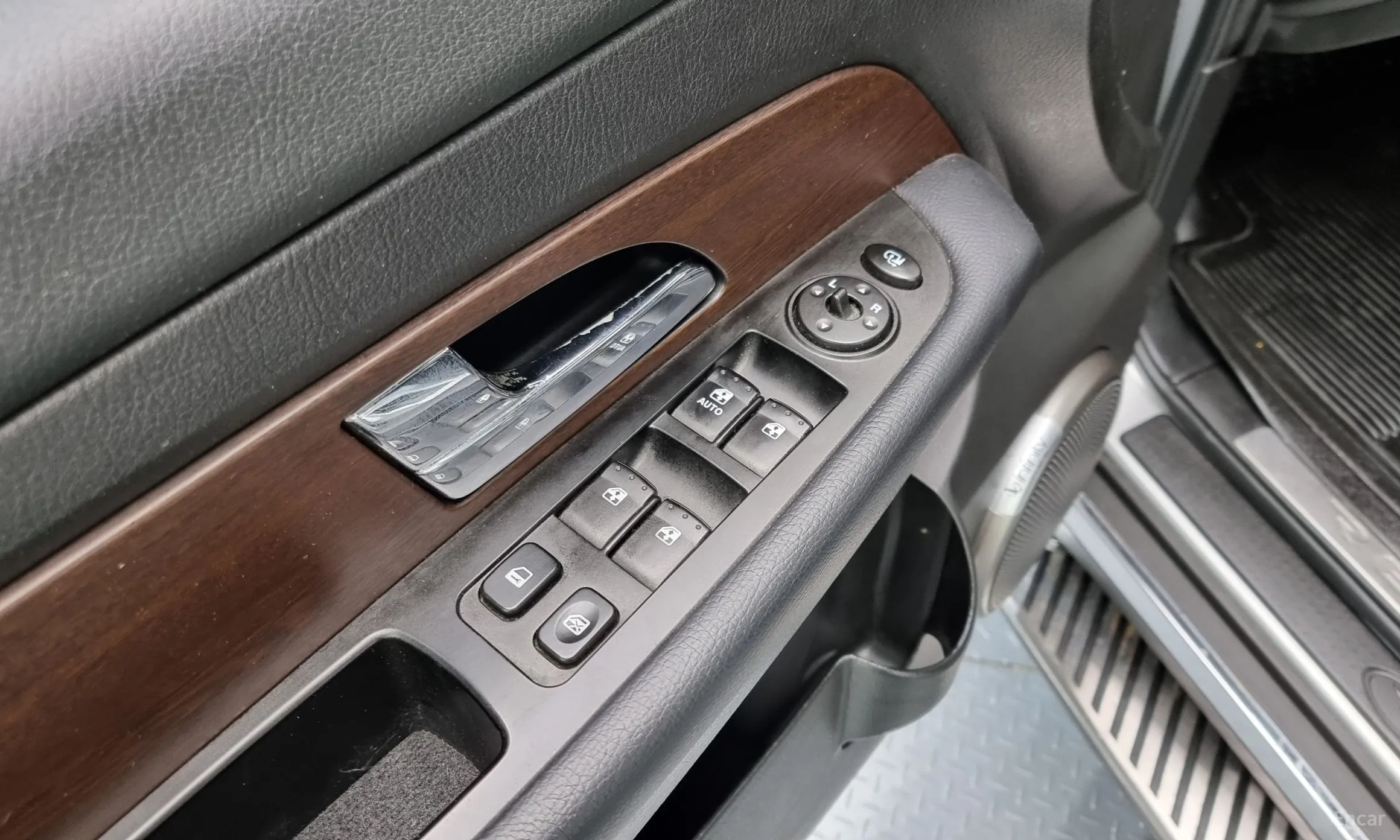 KG Mobility (SsangYong) Rexton W превью 14