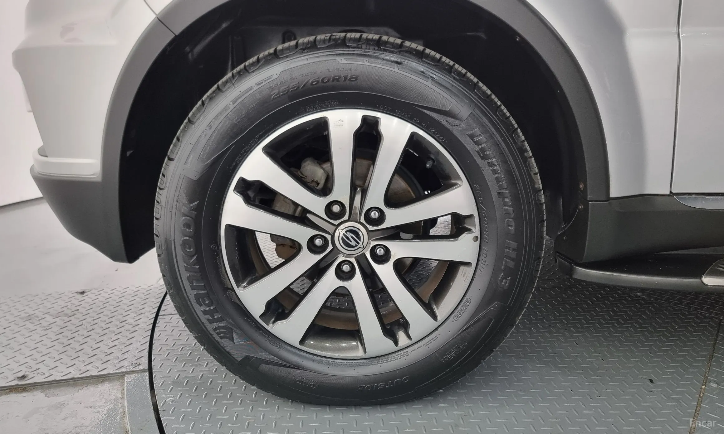 KG Mobility (SsangYong) Rexton W превью 5
