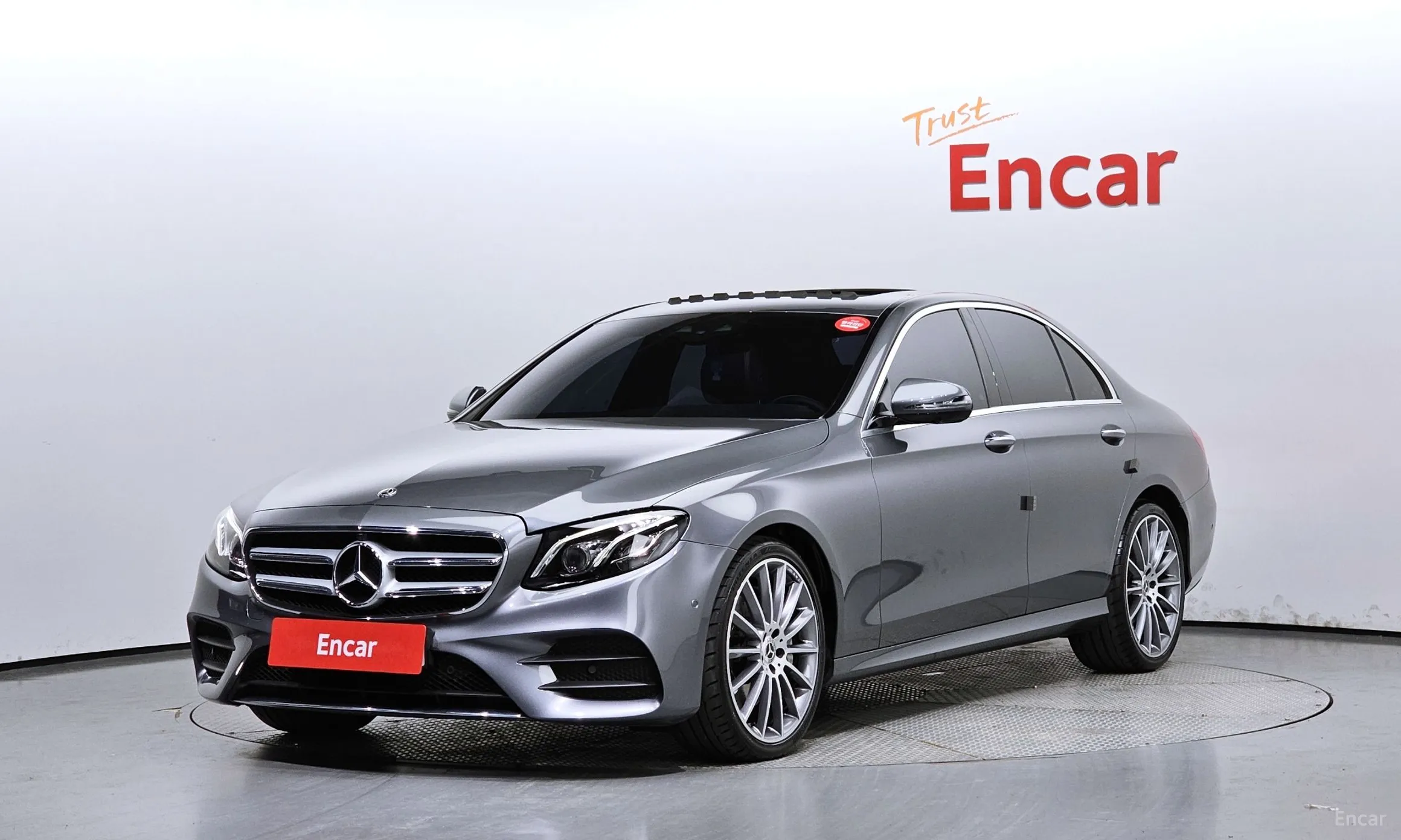 Mercedes Benz E-Class W213