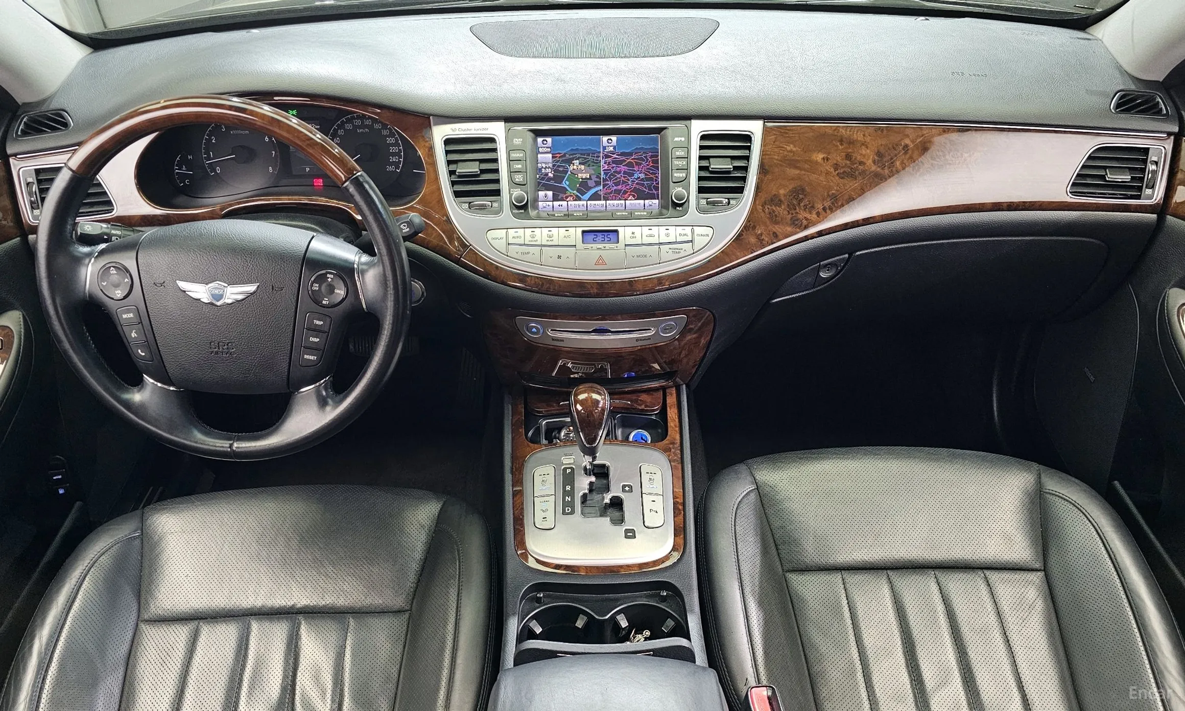 Hyundai Genesis превью 4