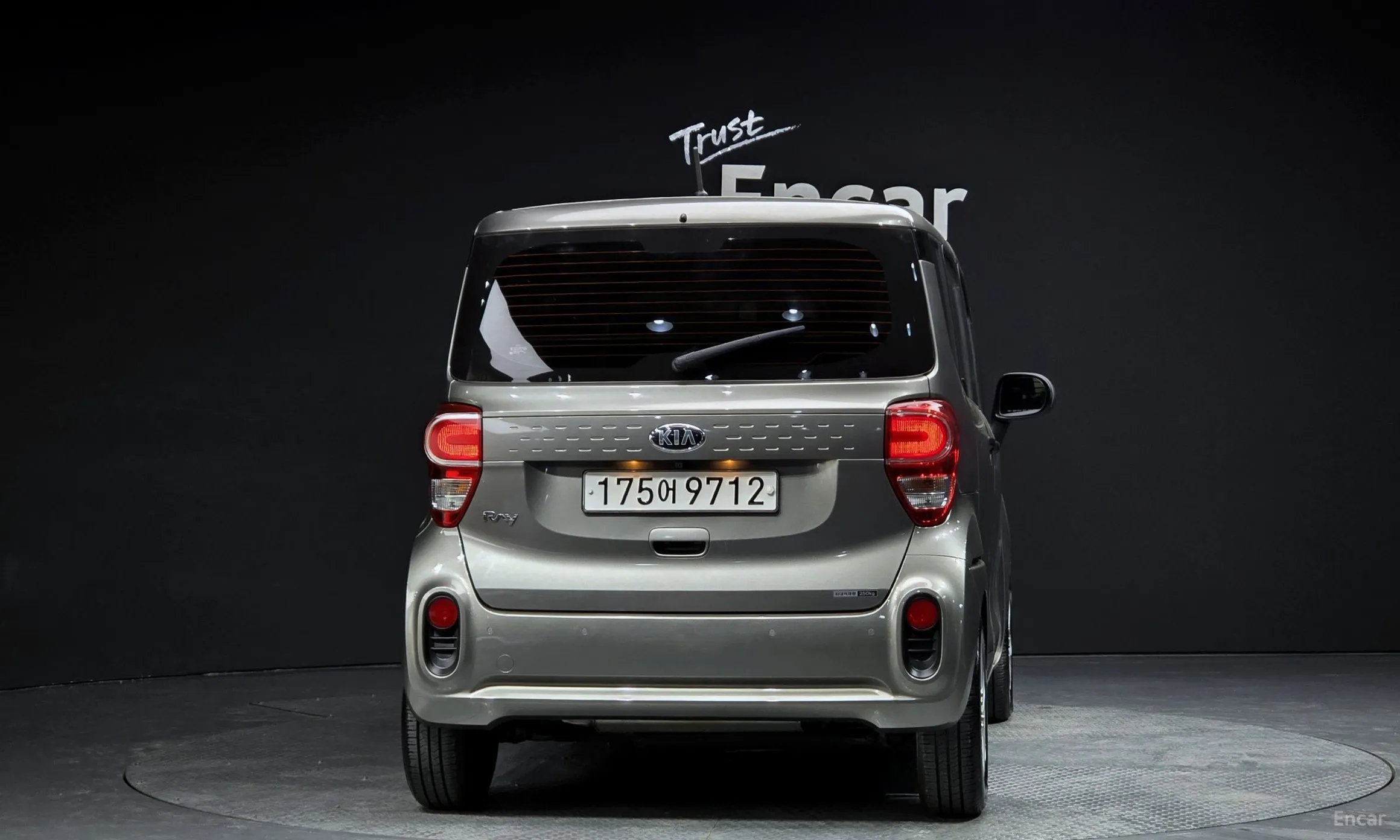 Kia Ray превью 3
