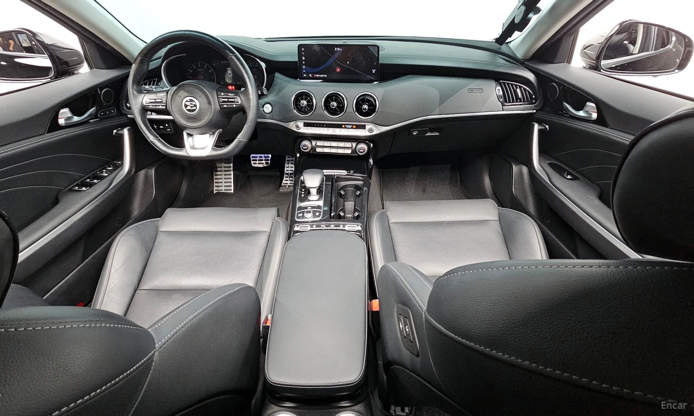 Kia Stinger Master превью 4