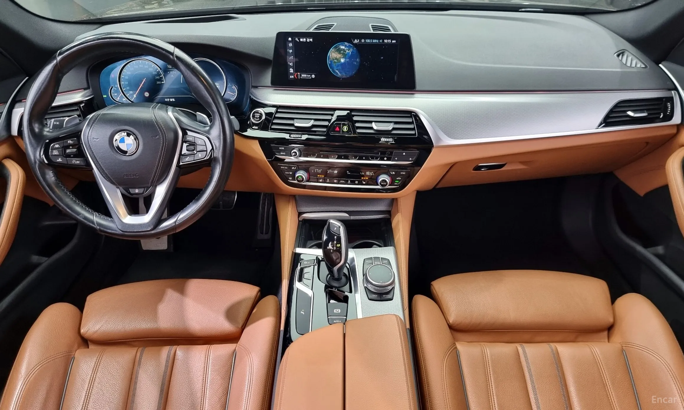 BMW 5 Series (G30) превью 4