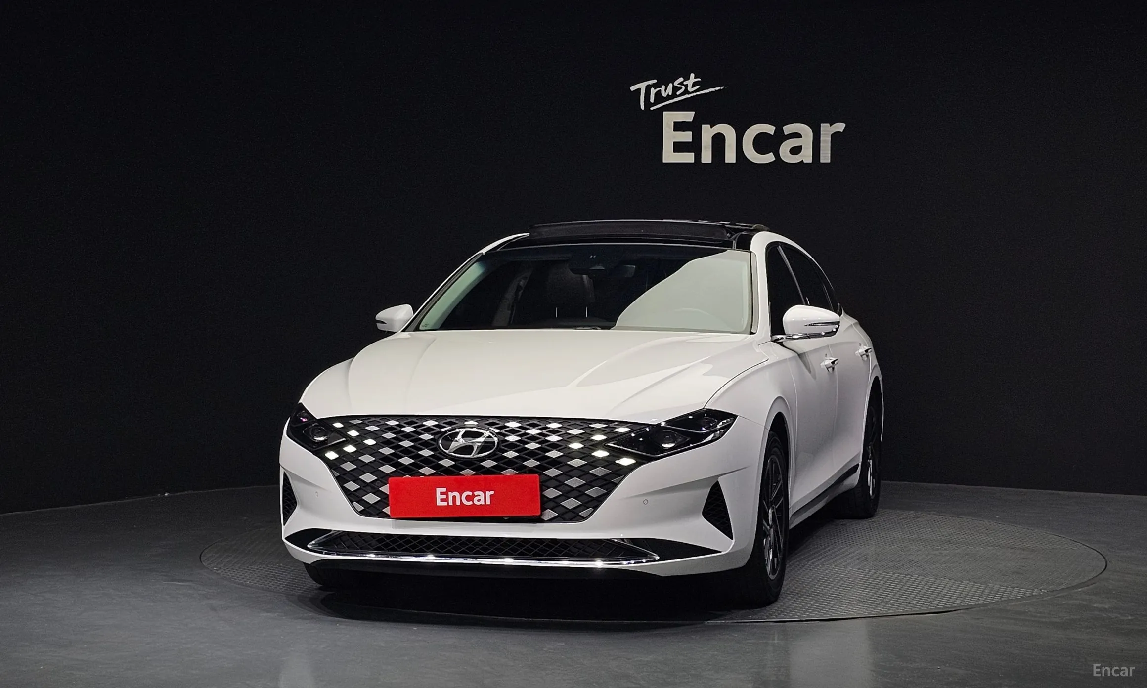 Hyundai Grandeur IG превью 2