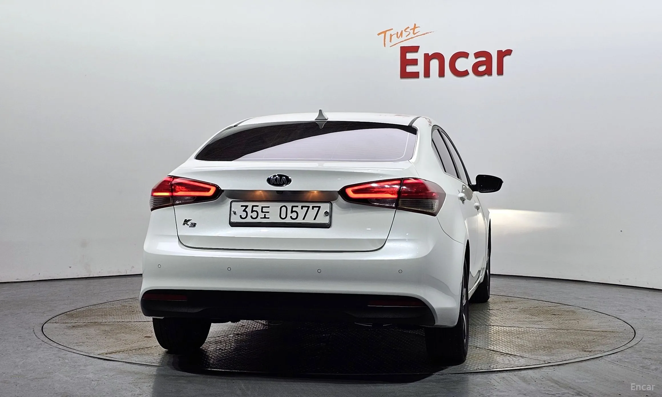 Kia K3 превью 3