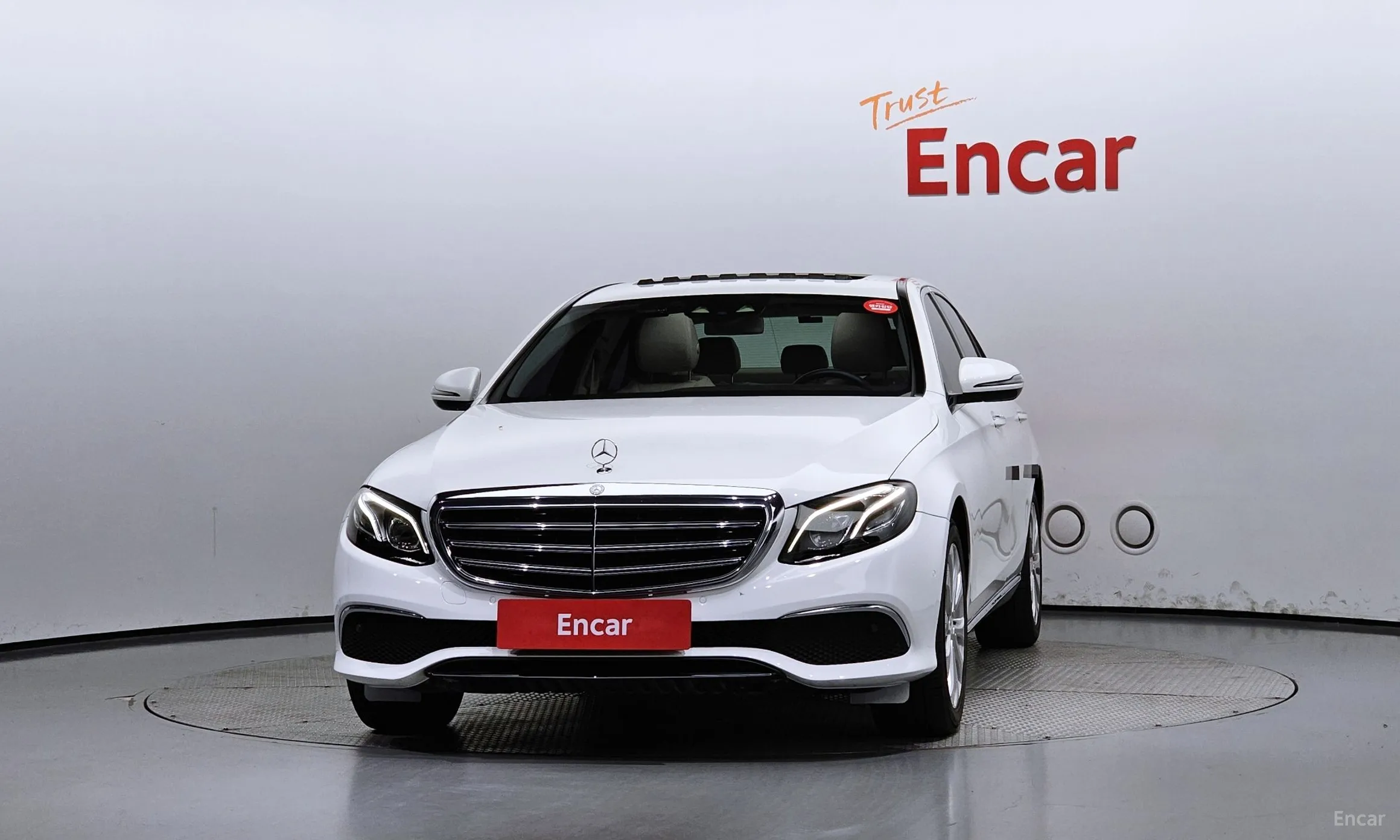Mercedes Benz E-Class W213