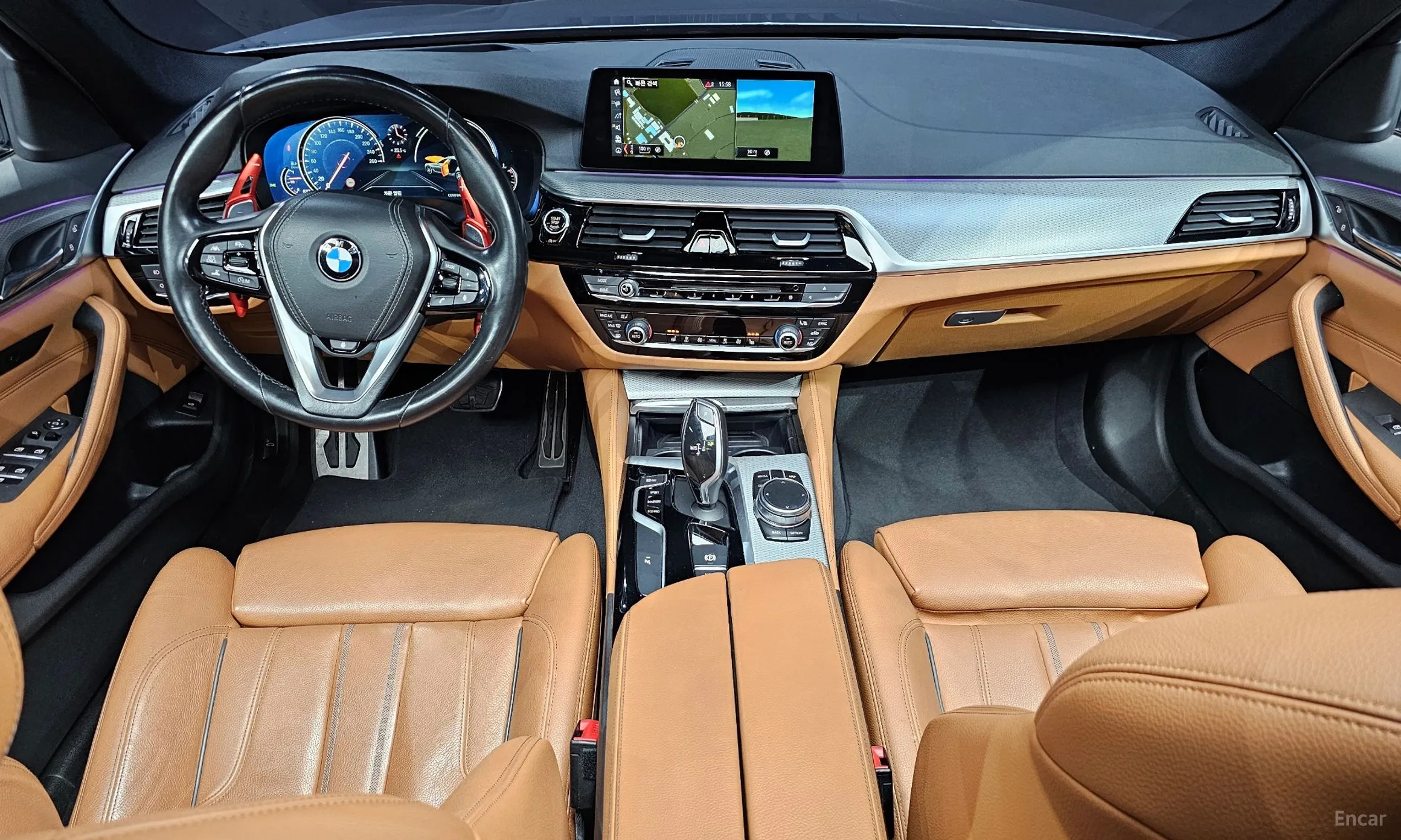 BMW 5 Series (G30) превью 4