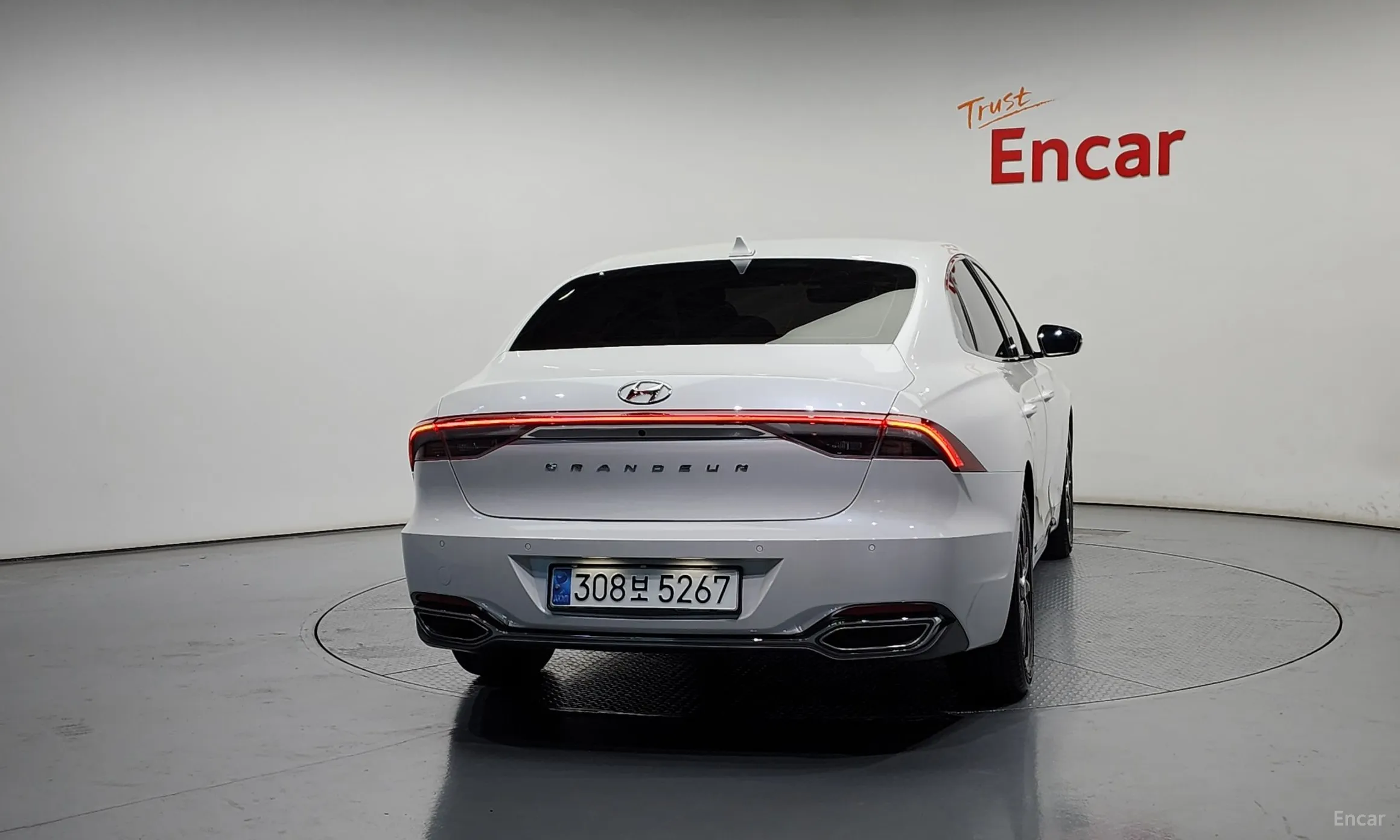 Hyundai Grandeur IG превью 3