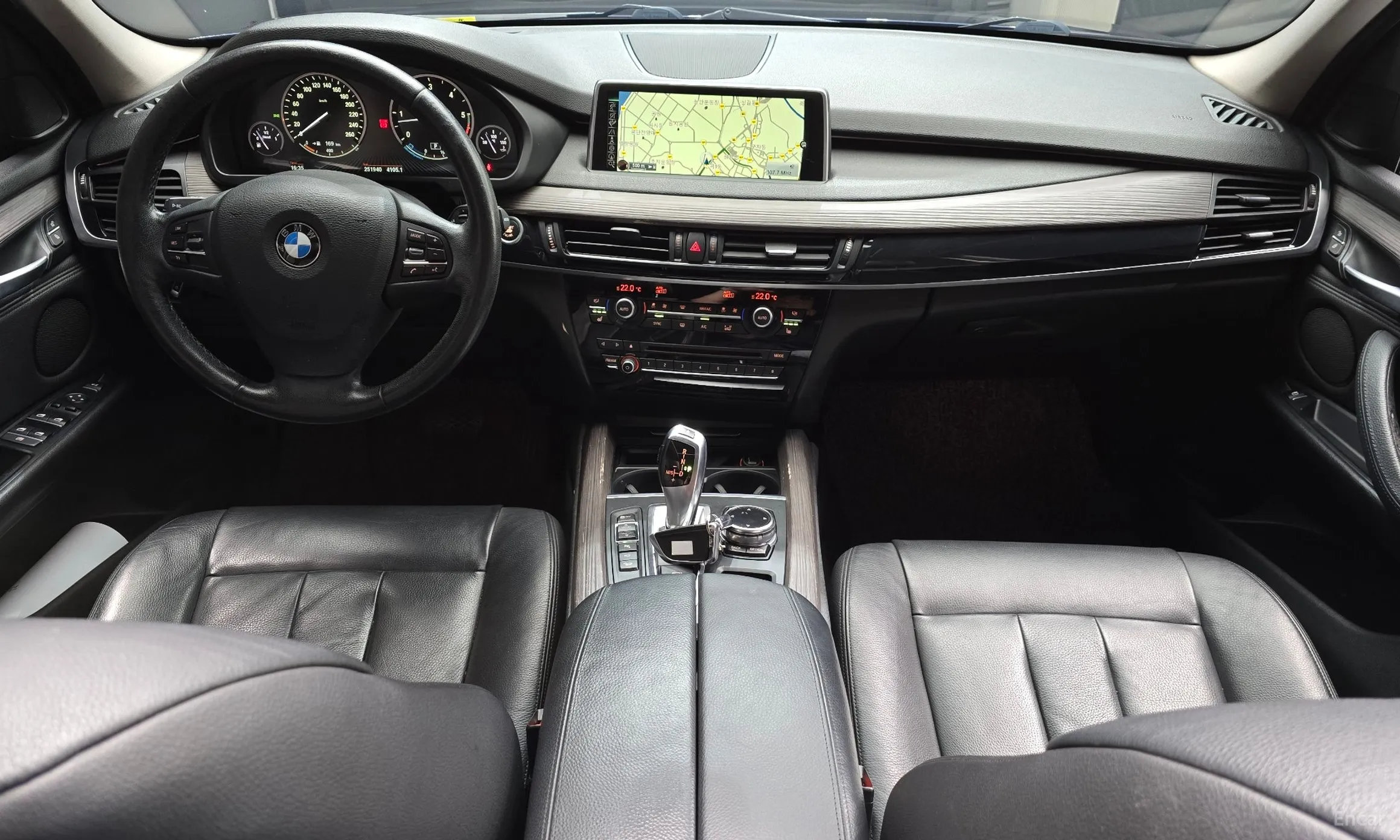 BMW X5 (F15) превью 4