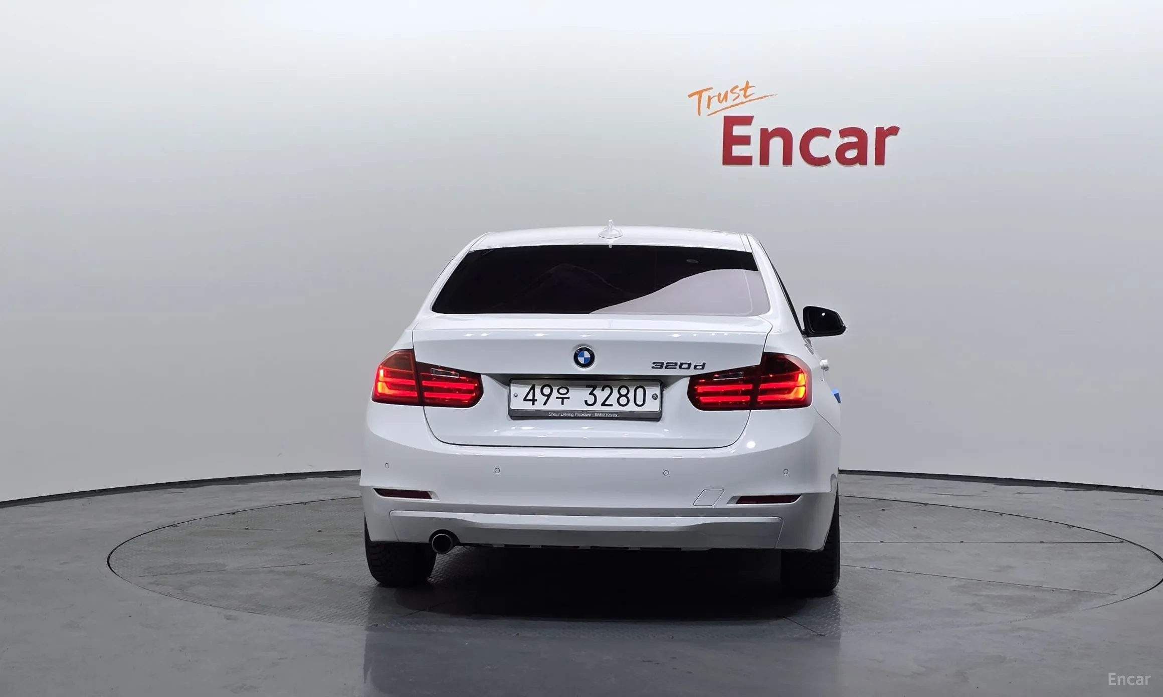 BMW 3 Series (F30) превью 3