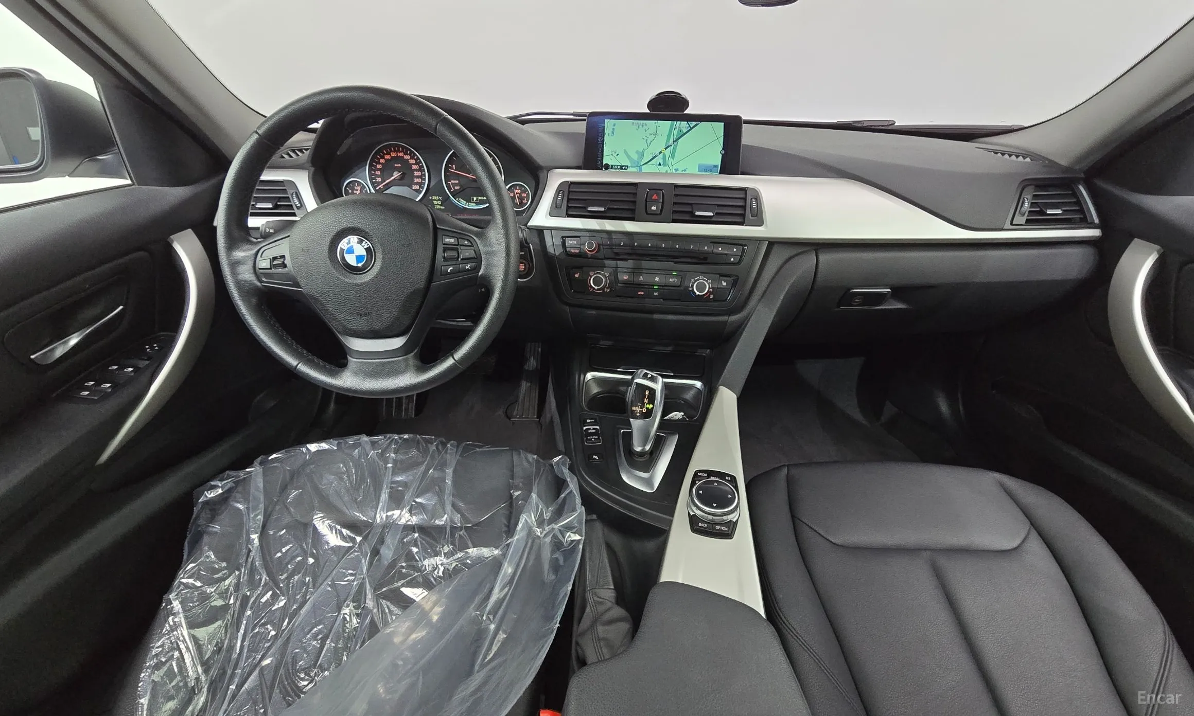 BMW 3 Series (F30) превью 4