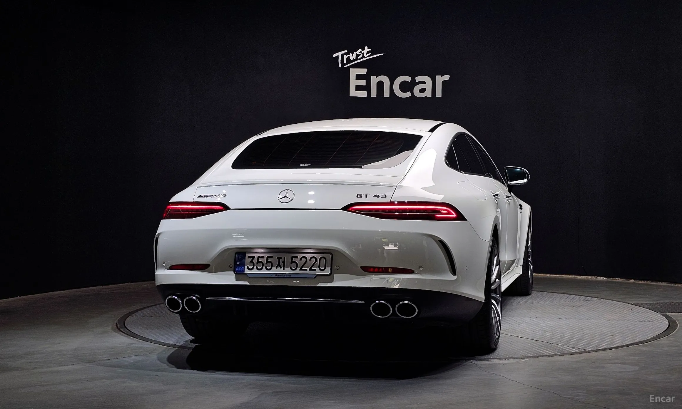 Mercedes Benz AMG GT превью 3