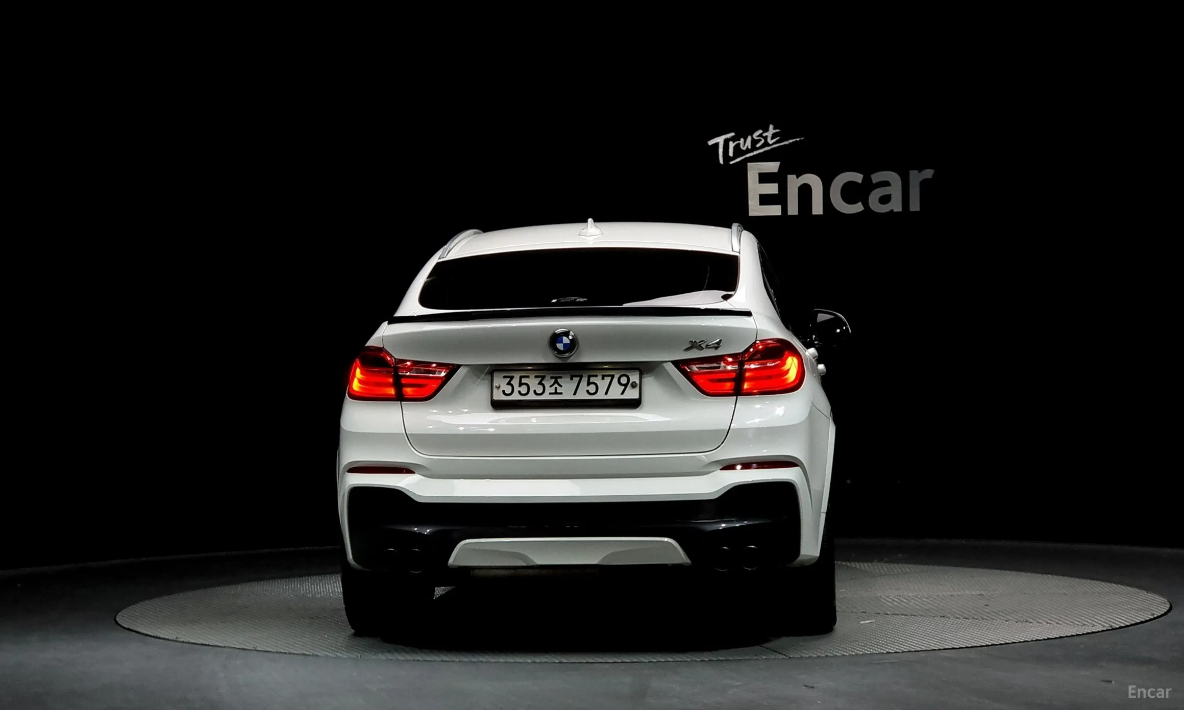 BMW X4 (F26) превью 3