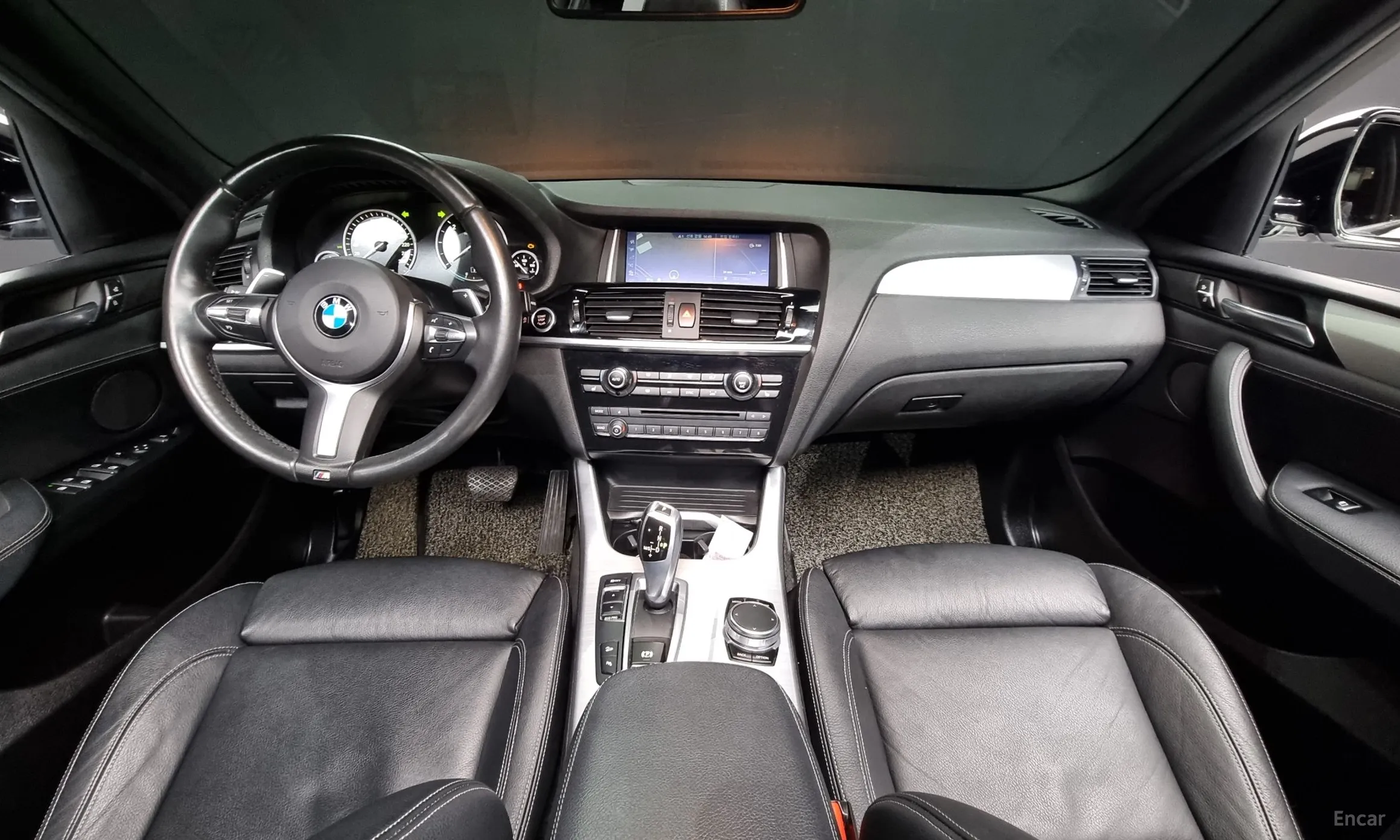 BMW X4 (F26) превью 4