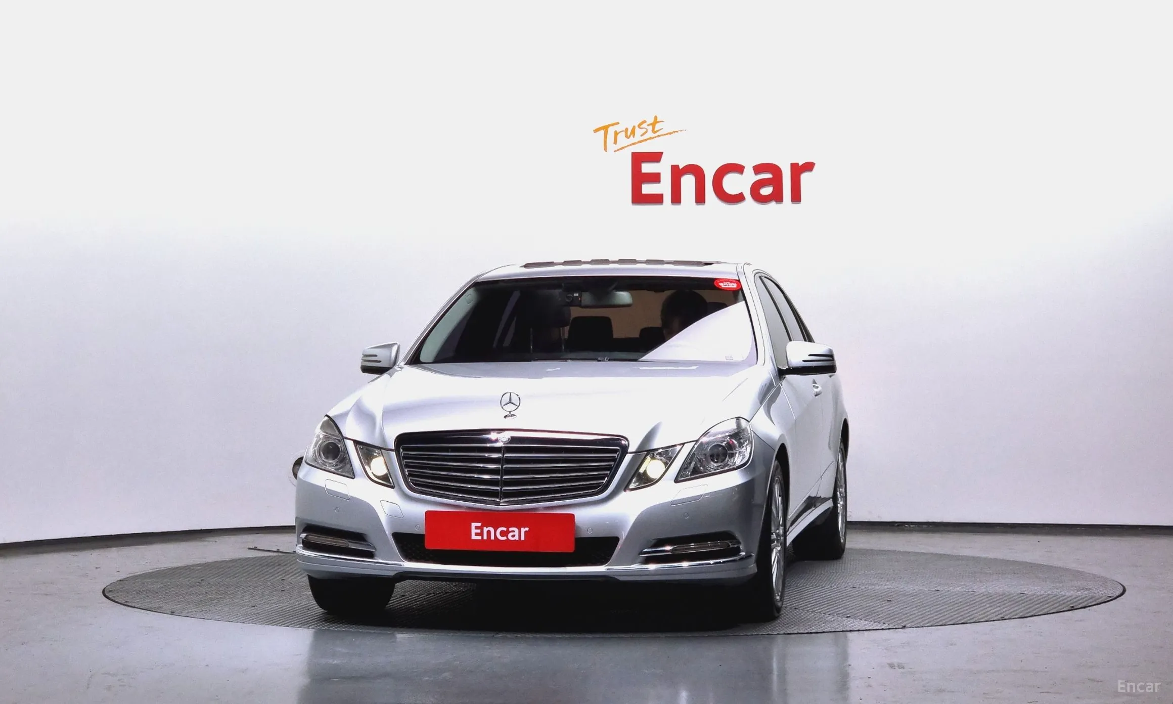 Mercedes Benz E-Class W212