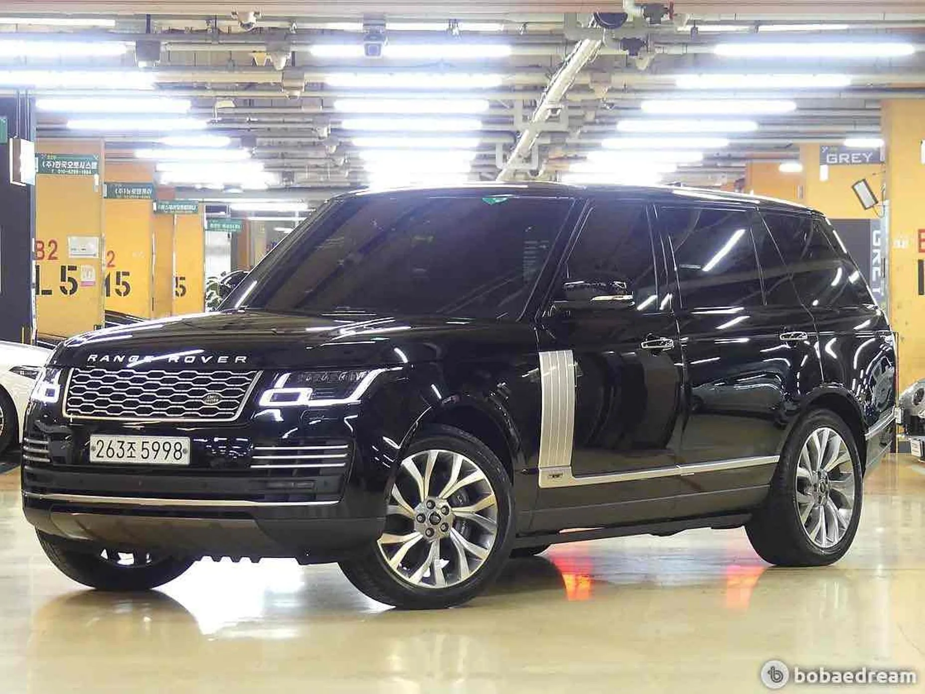 Land Rover Range Rover 4th Generation