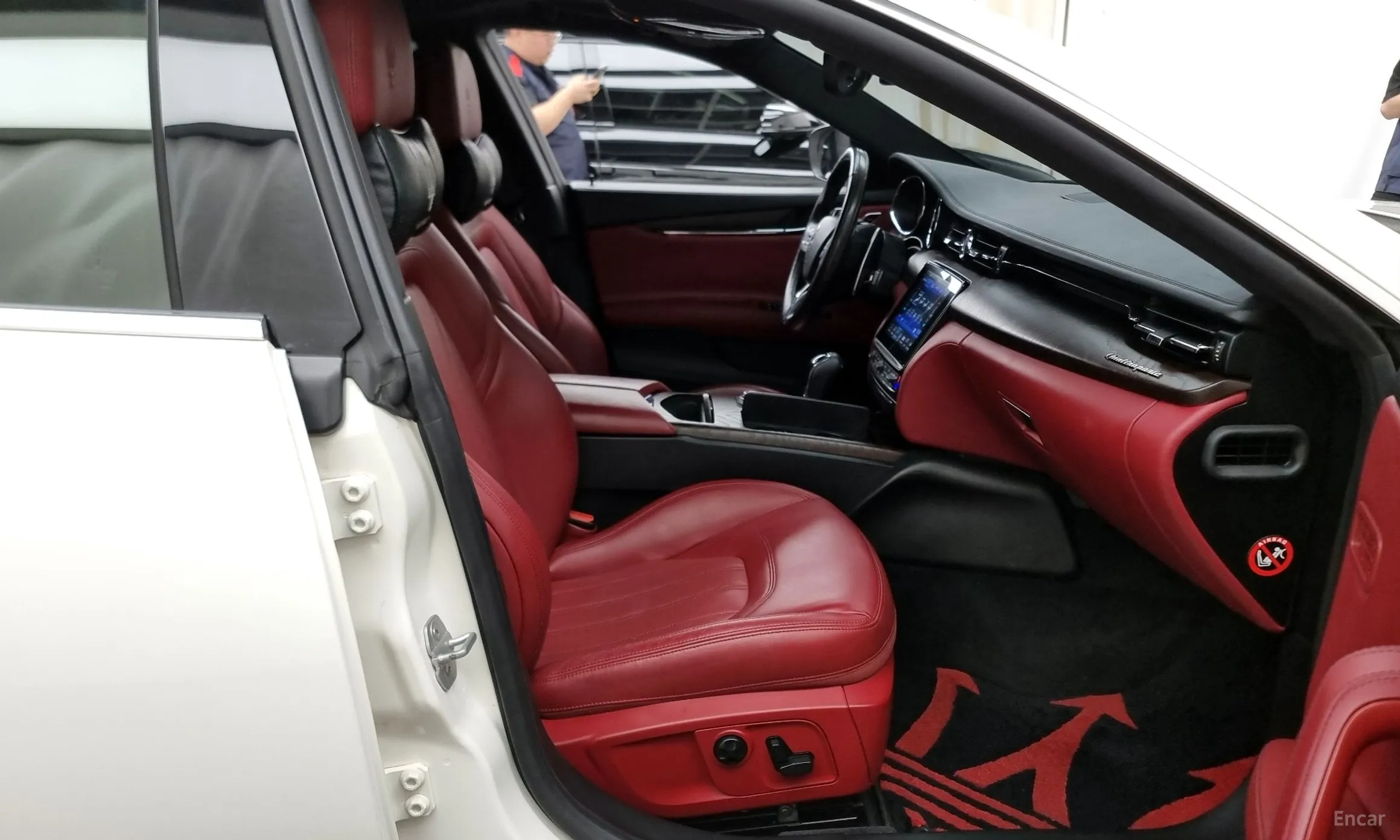 Maserati Quattroporte превью 11