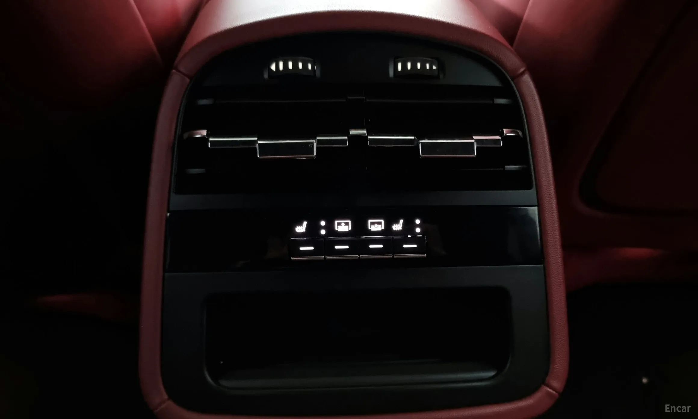 Maserati Quattroporte превью 19