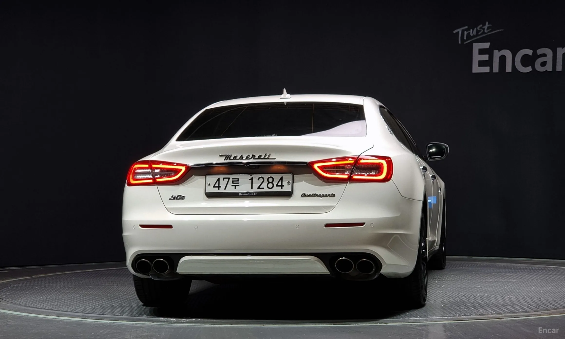 Maserati Quattroporte превью 4