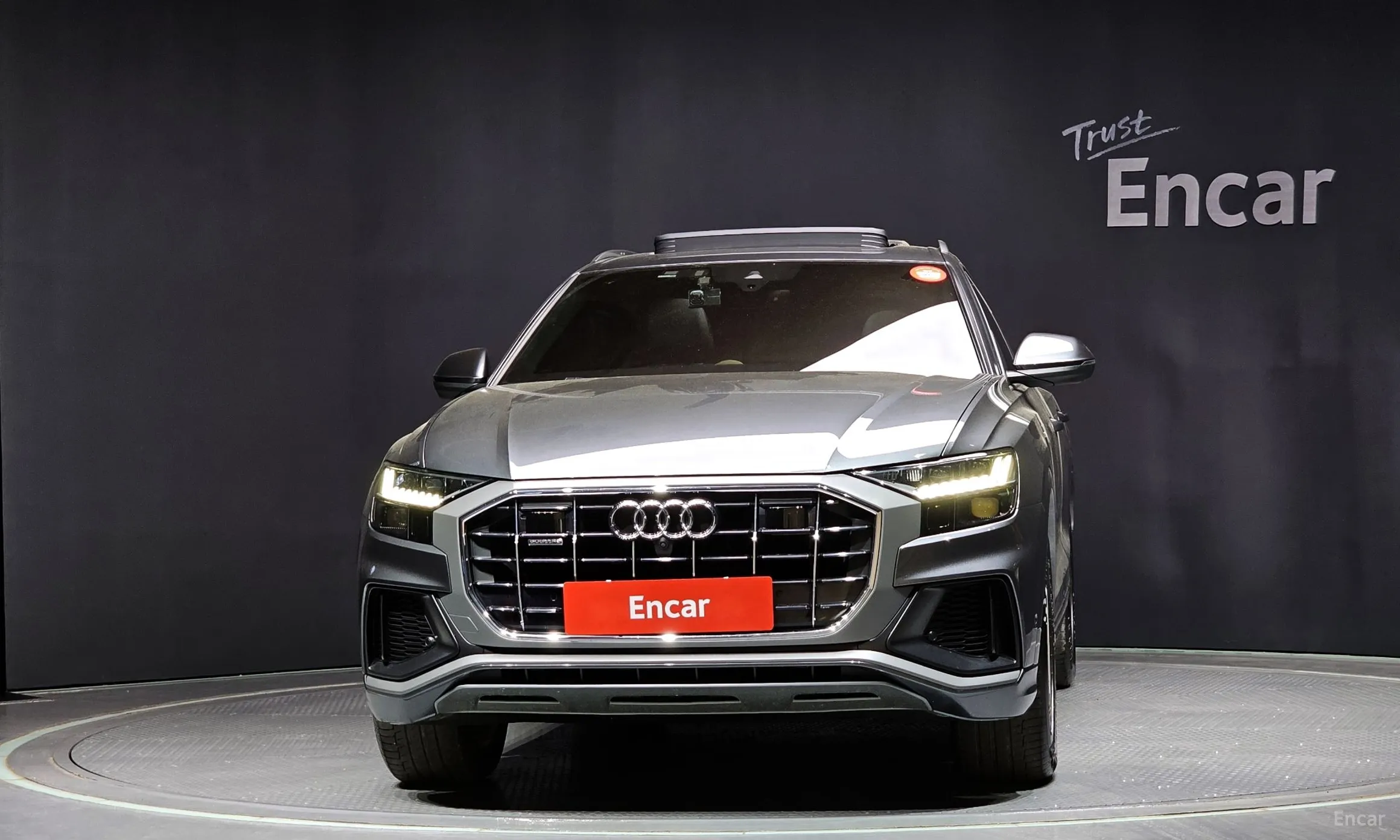 Audi Q8 (4M)