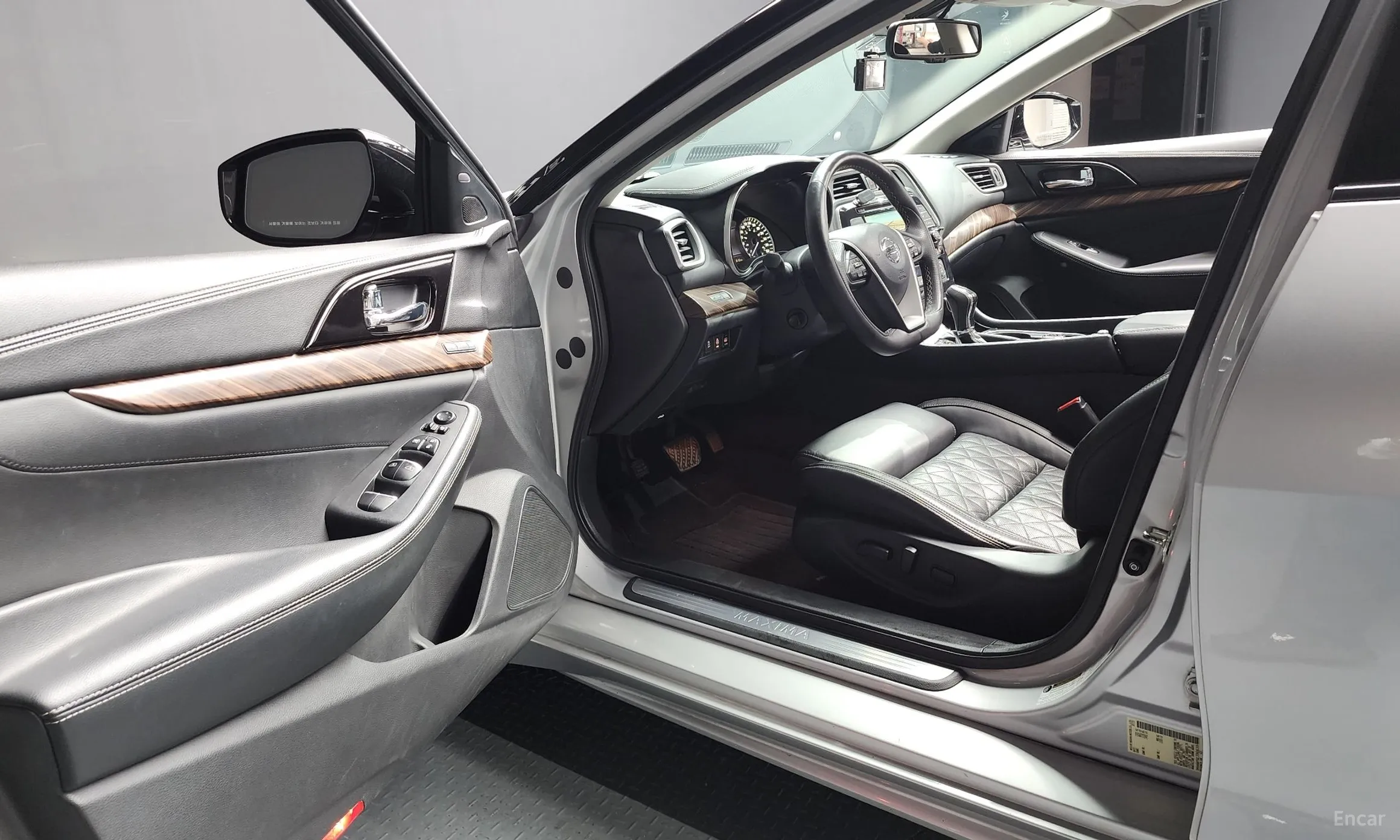 Nissan Maxima (A36) превью 10
