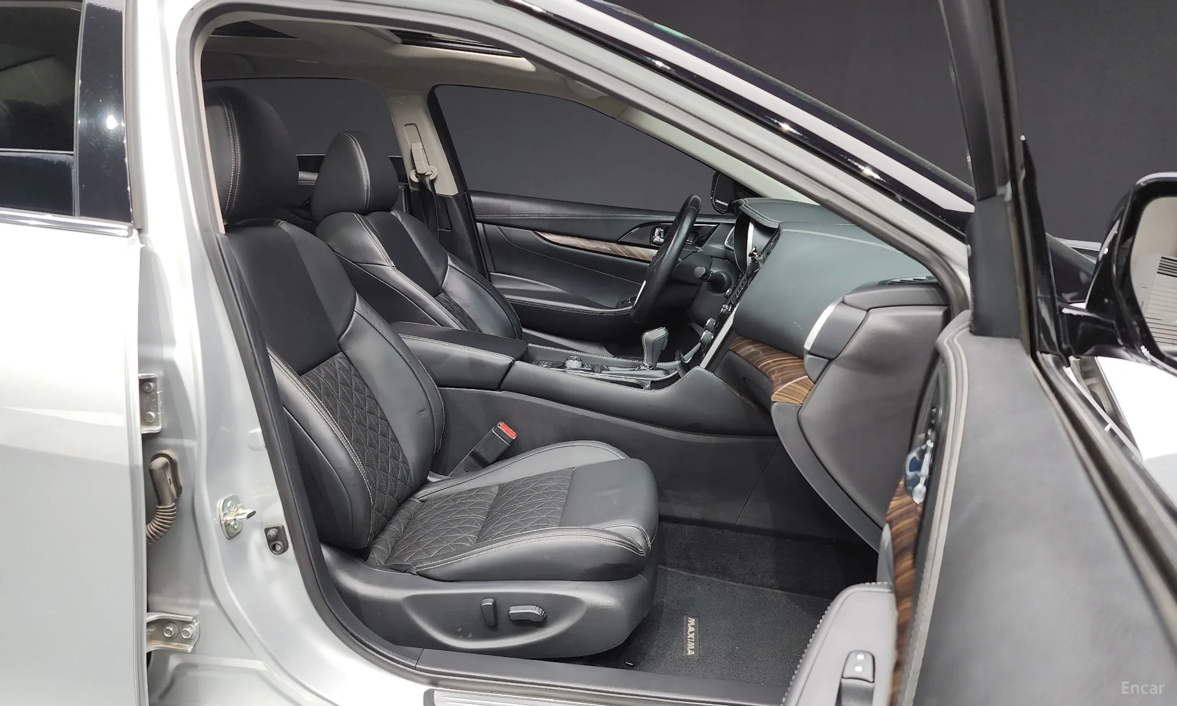 Nissan Maxima (A36) превью 11