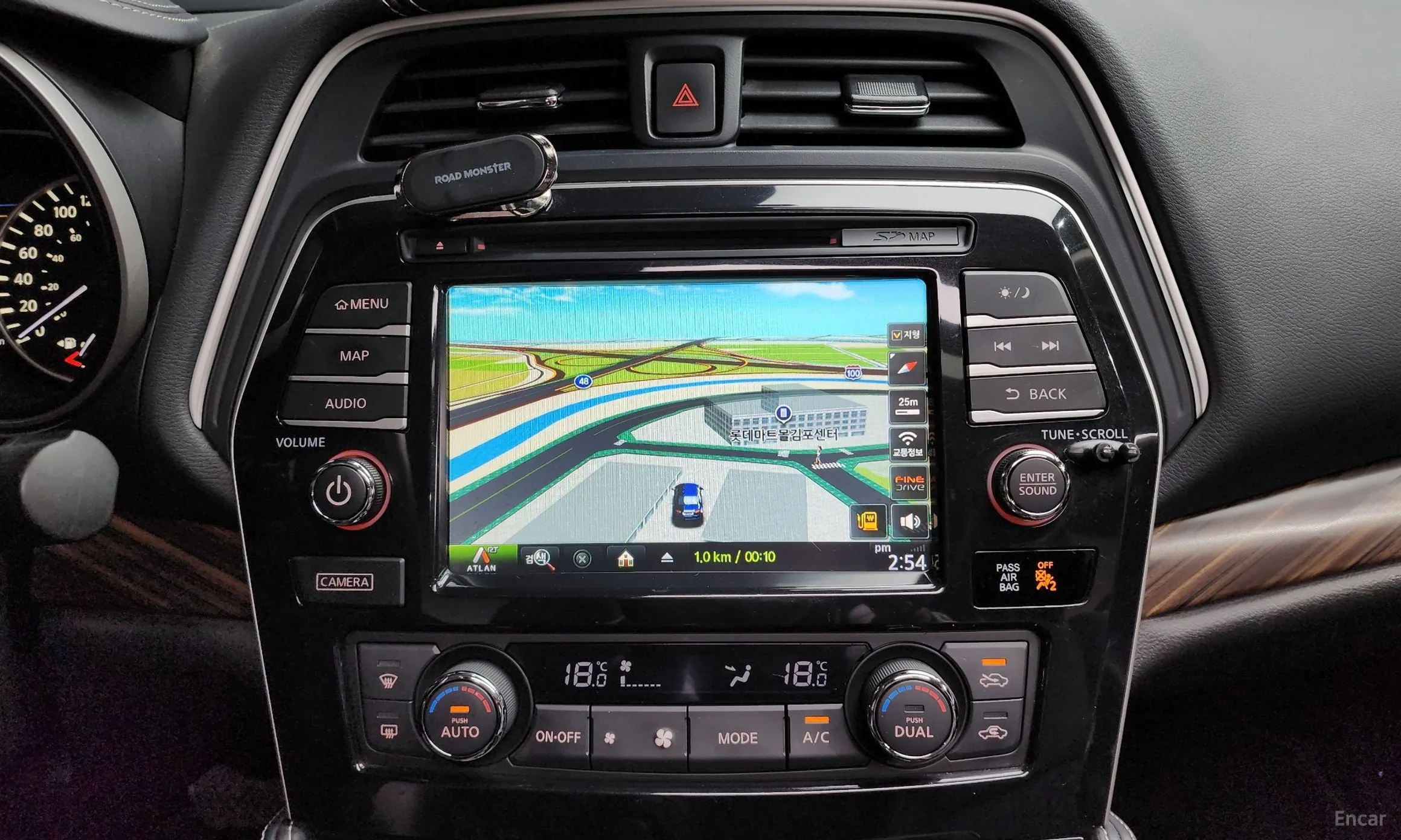 Nissan Maxima (A36) превью 14