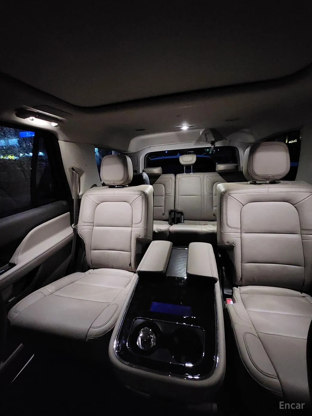 Lincoln Navigator 4th generation превью 12