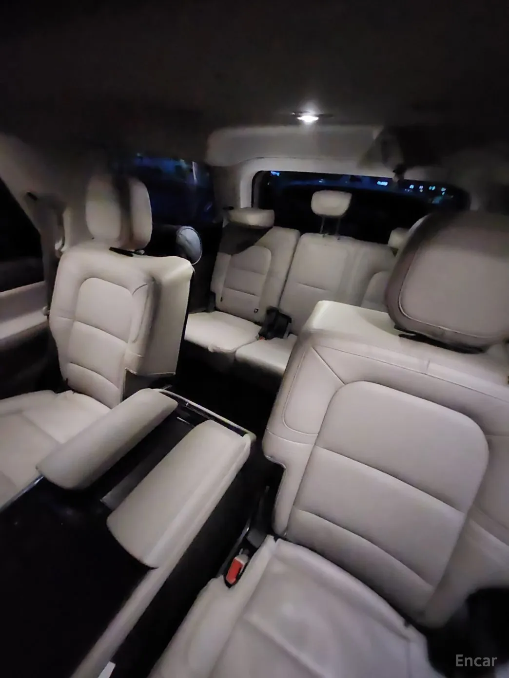 Lincoln Navigator 4th generation превью 14