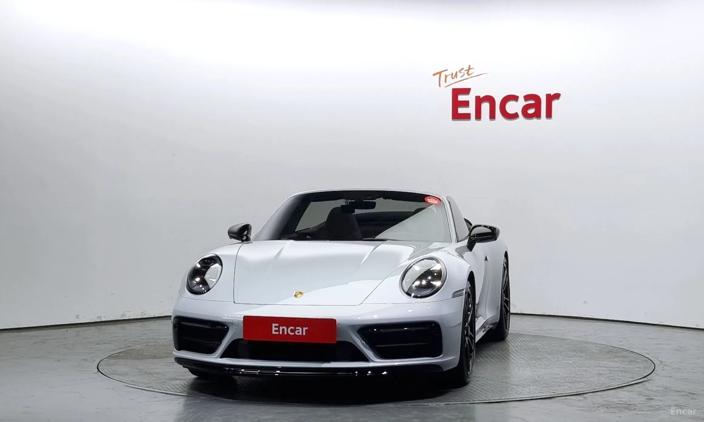 Porsche 911 (992) превью 2
