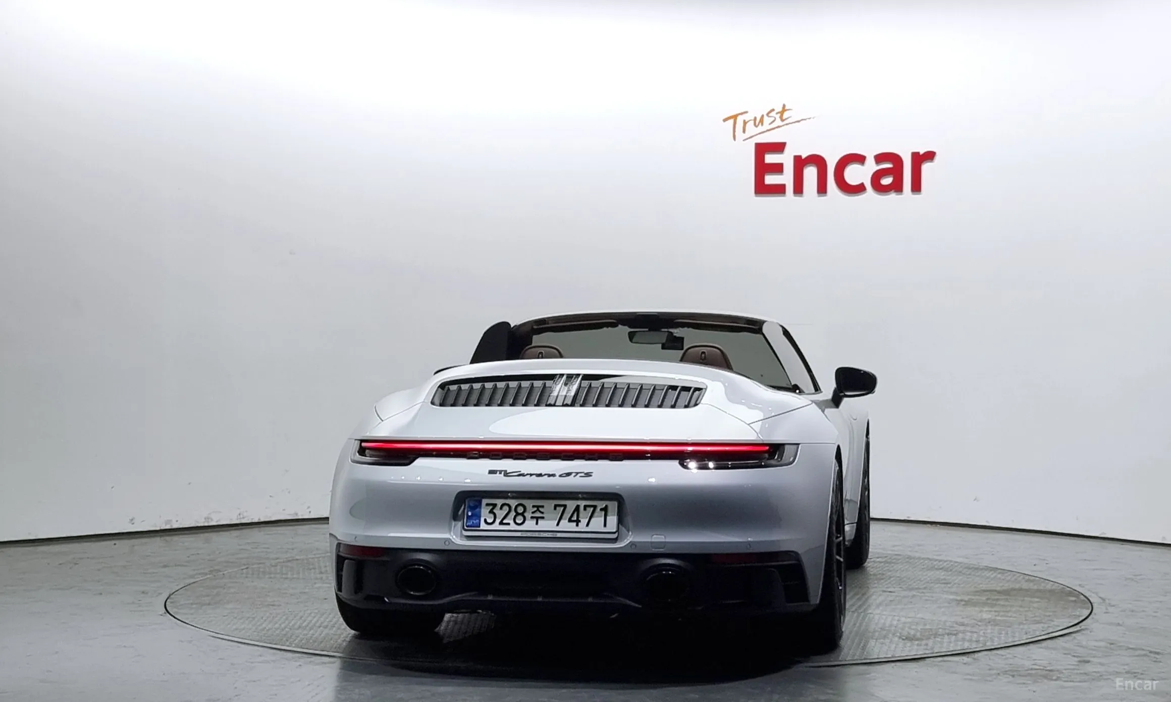 Porsche 911 (992) превью 3