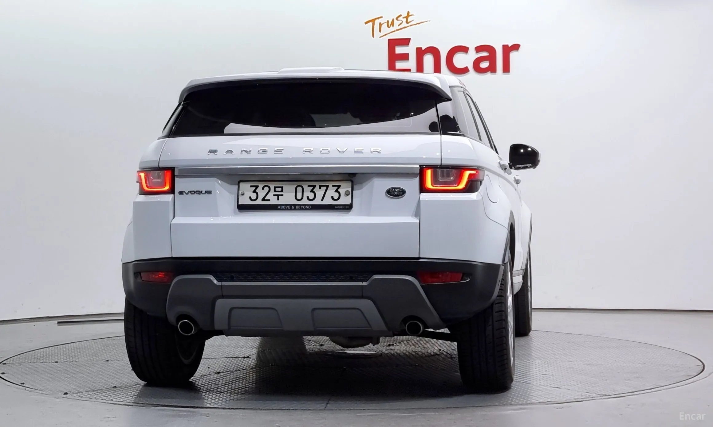 Land Rover Range Rover Evoque превью 3